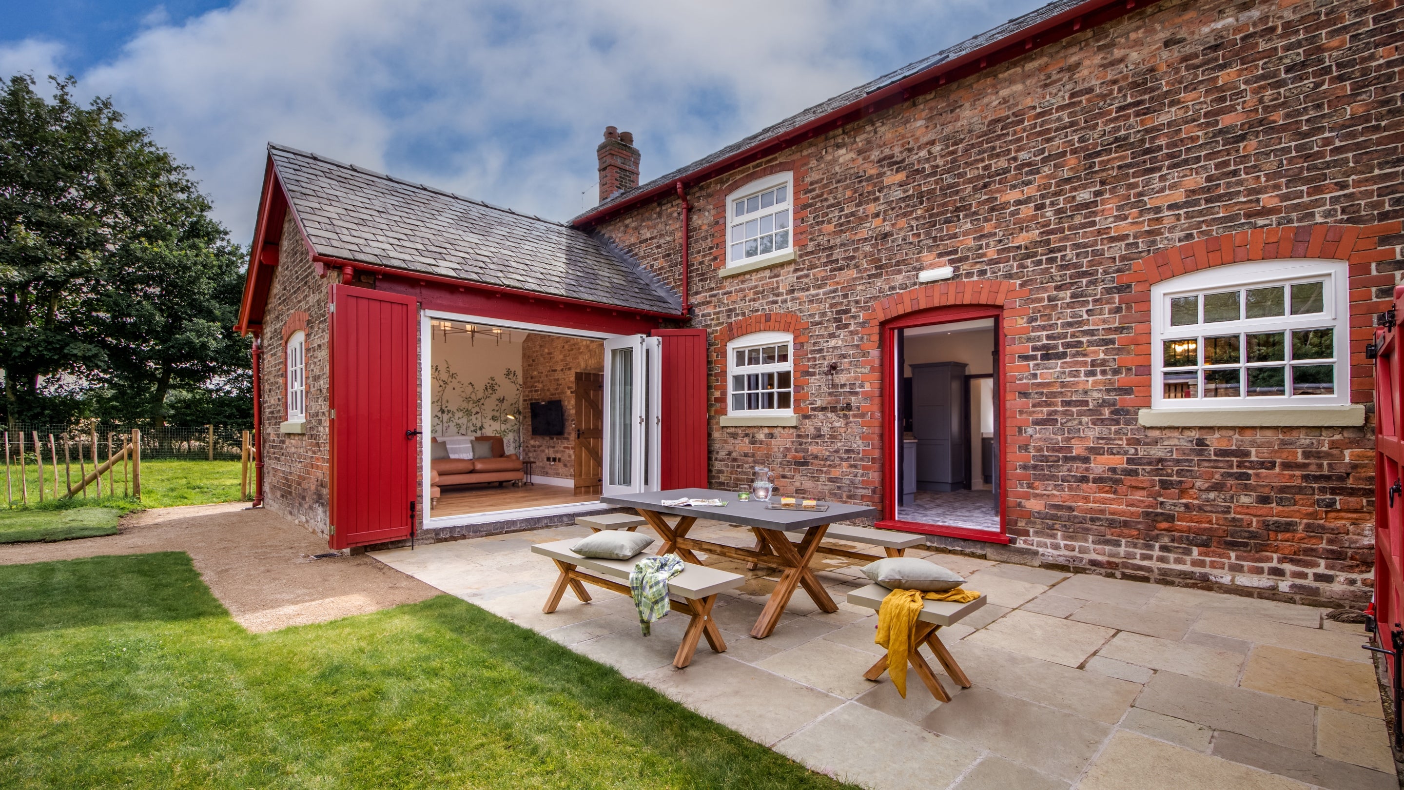 The outdoor seating at Hempfield Stables, Cheshire