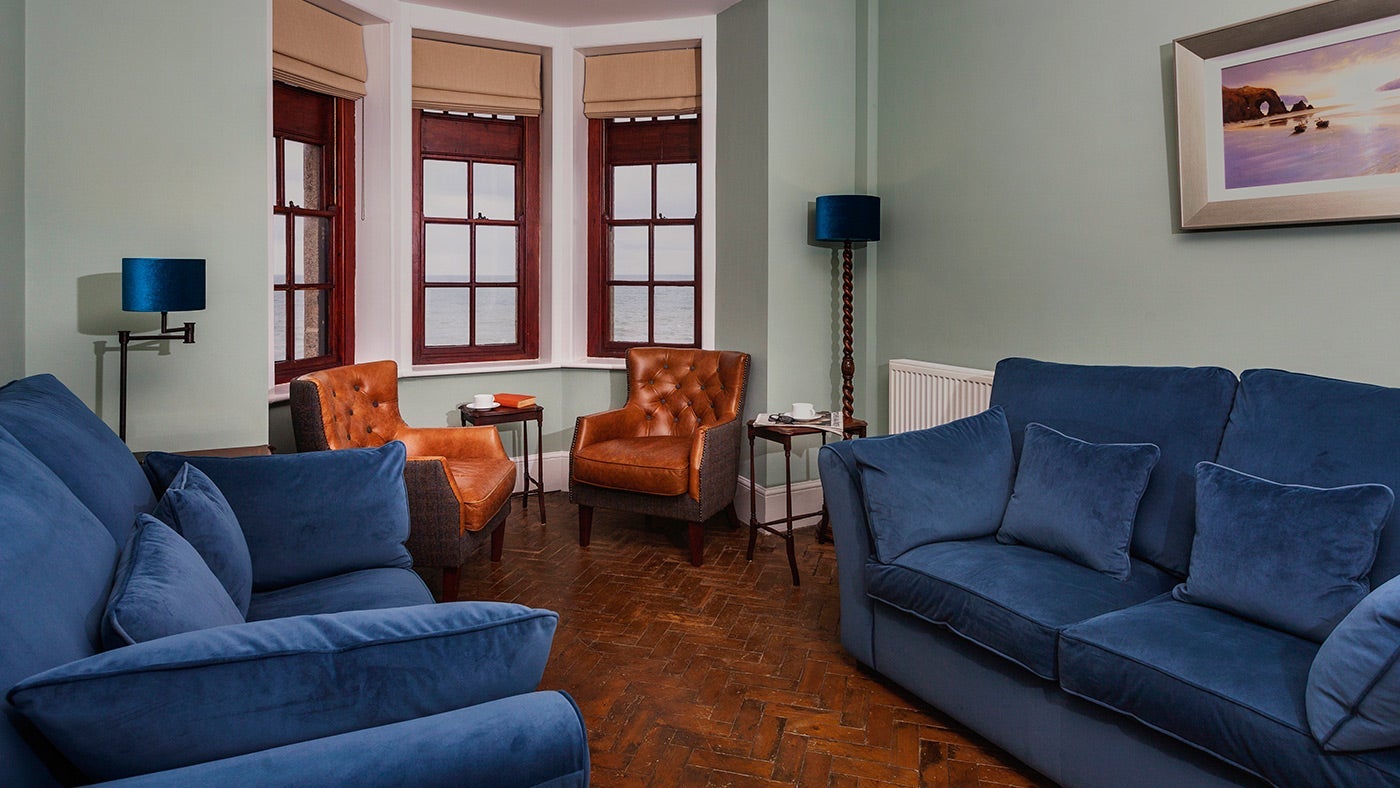 The sitting room at Bar Lodge, Penrose, Helston, Cornwall