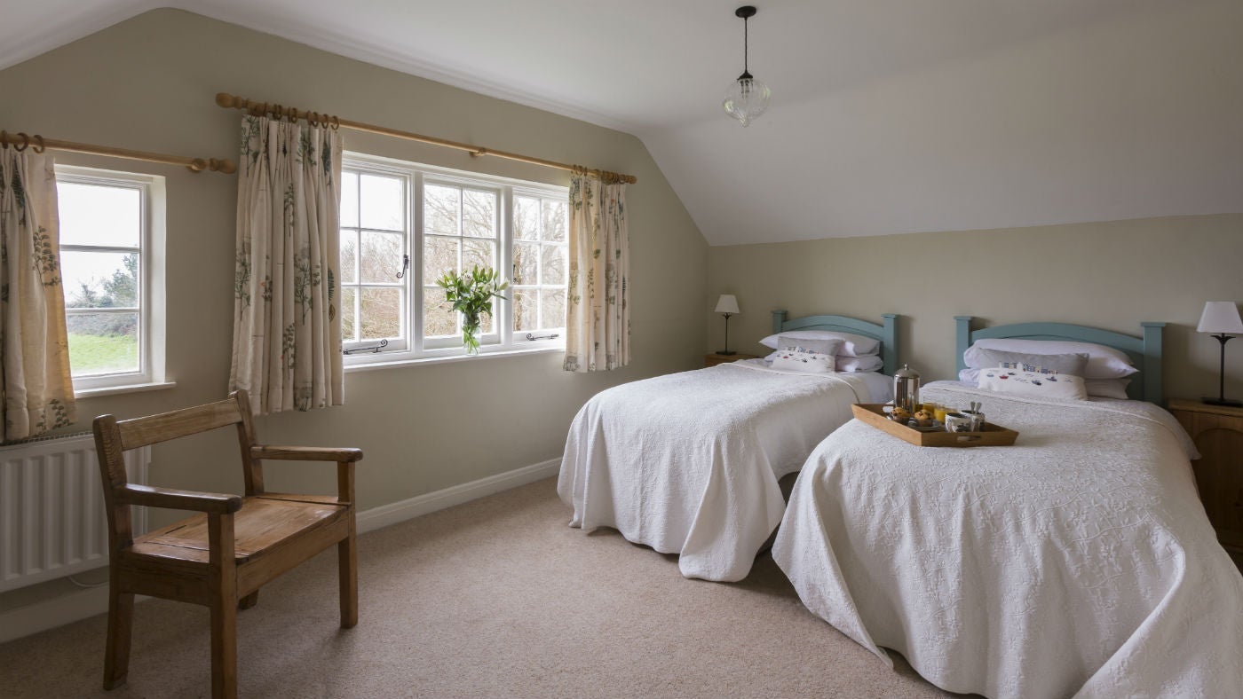 The twin bedroom at Bohurrow Farm Cottage, Roseland, Cornwall