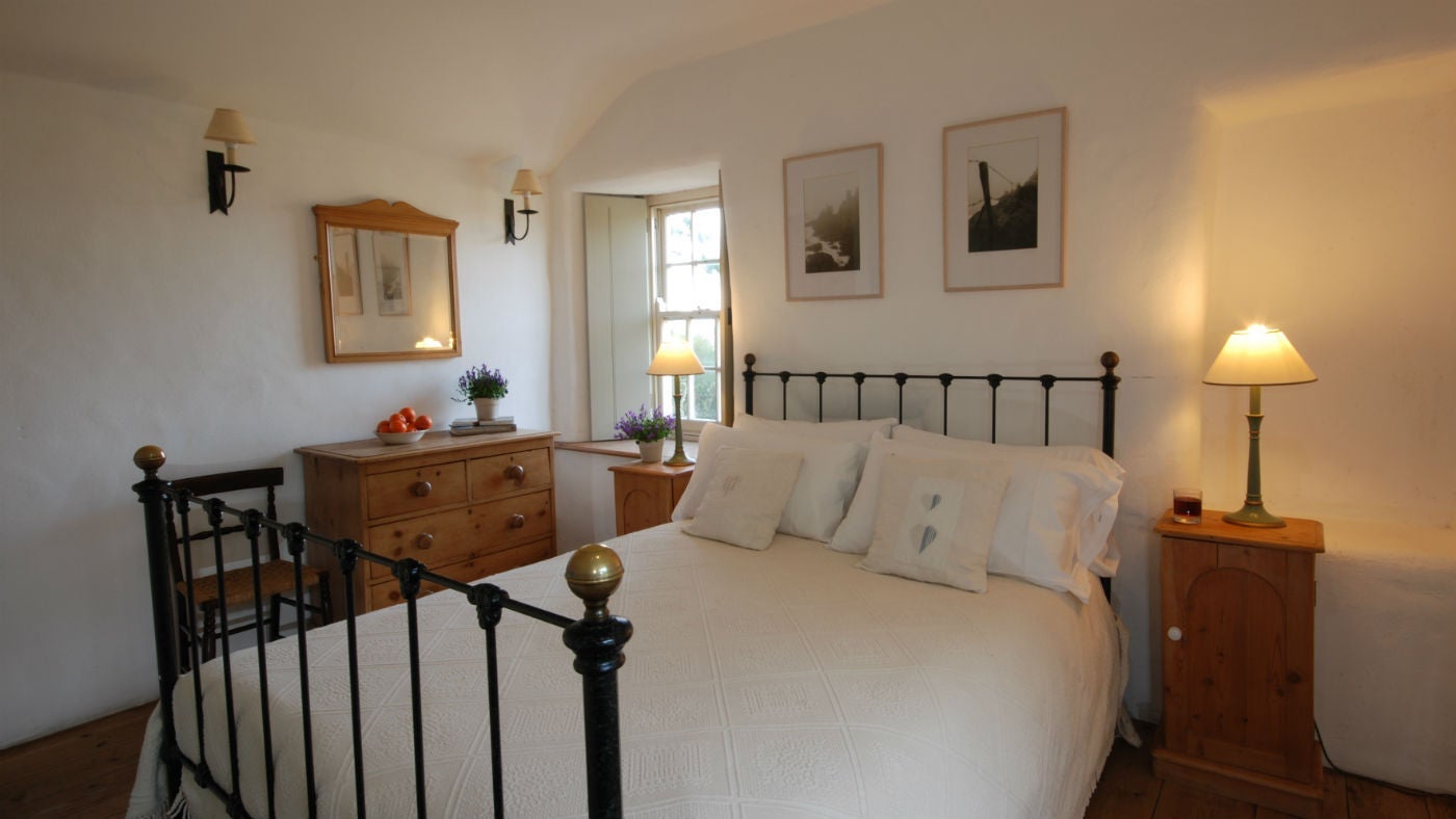 Double bedroom at The Canyack, Bosorne, Penzance, Cornwall
