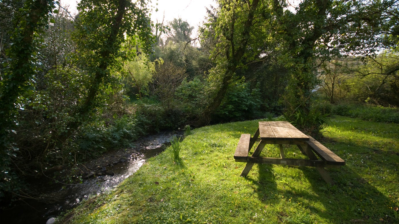The outdoor seating area at Carne Cottage, Cornwall