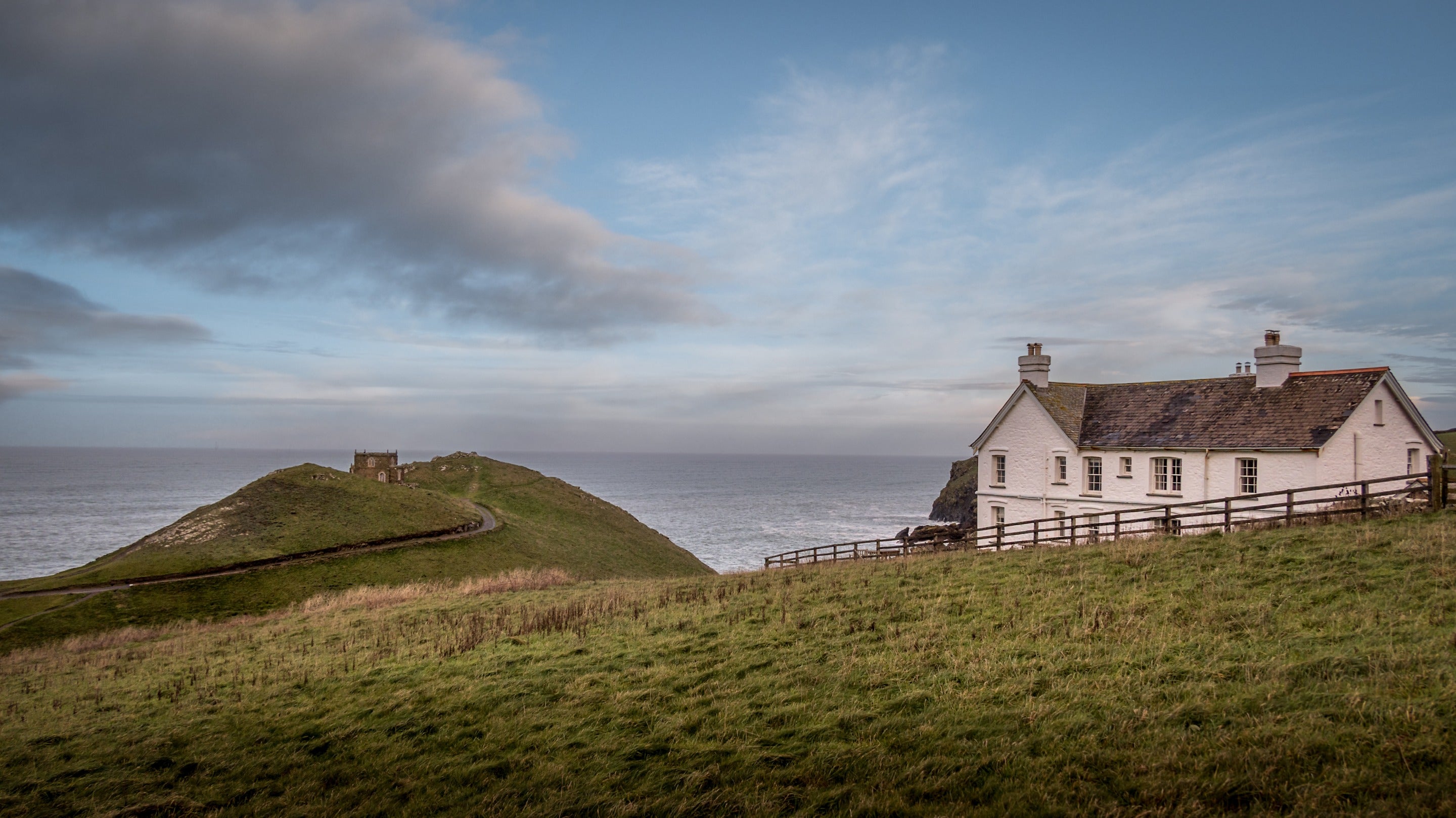 Doyden House, on a hill overlooking Doyden Castle, Cornwall