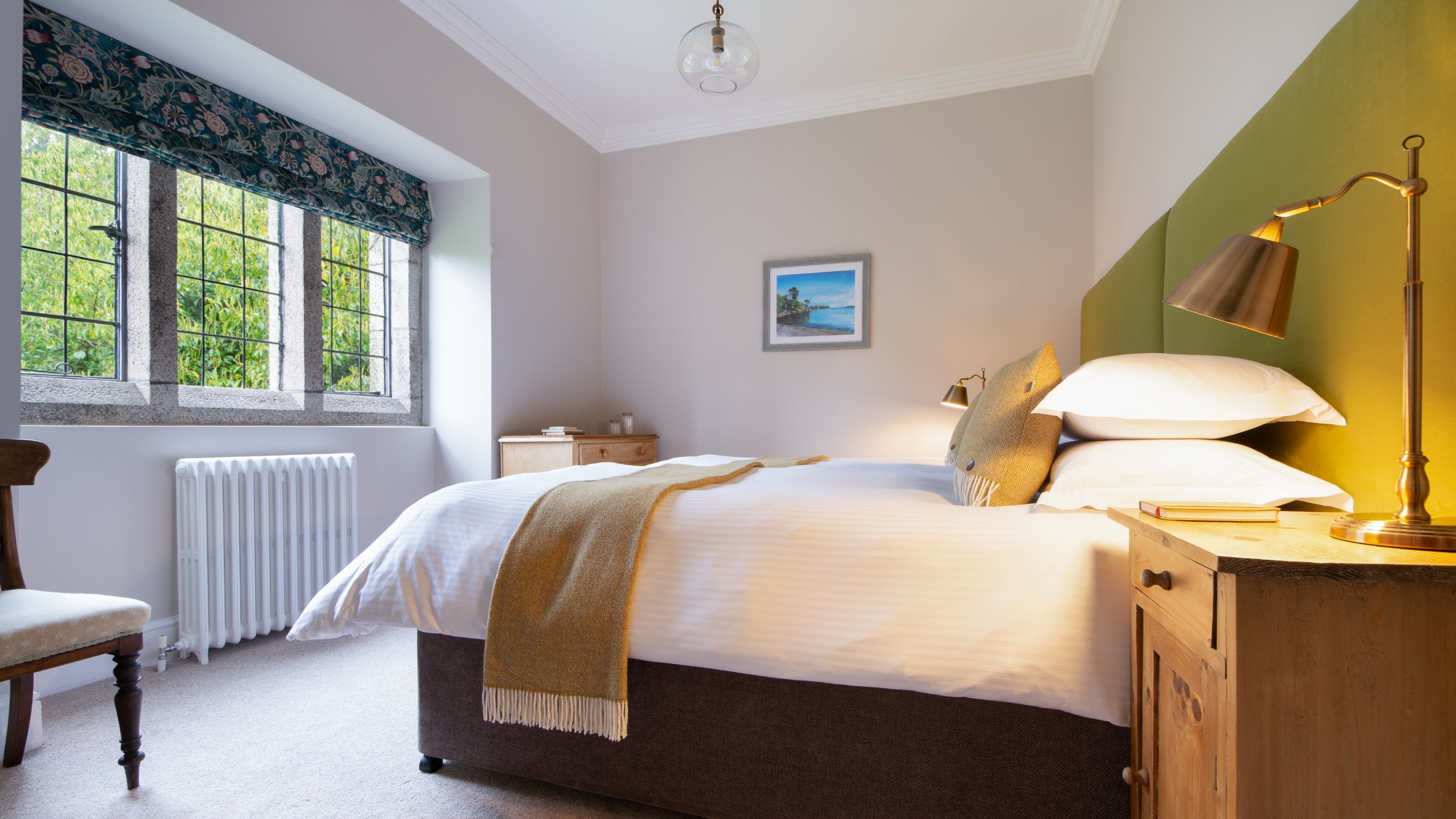 The second twin bedroom at Chatham, Cornwall