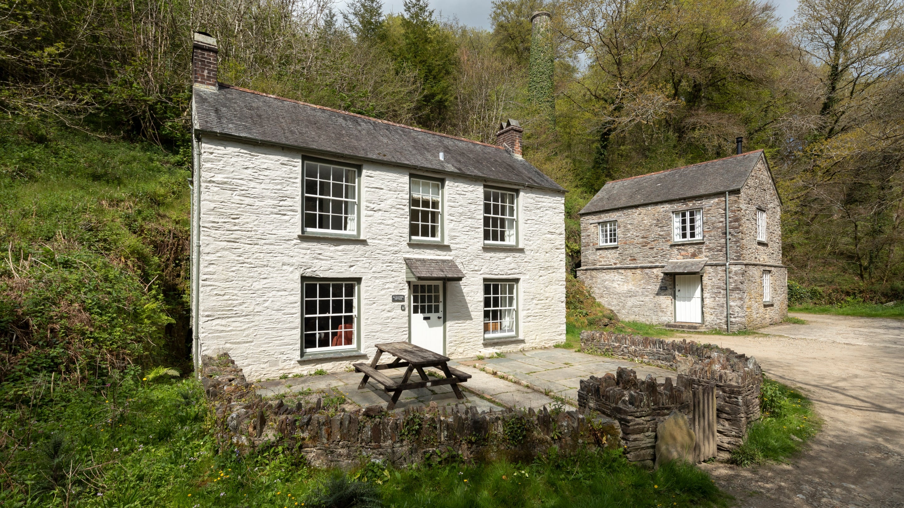 The exterior of Danescombe Cottage, Cornwall