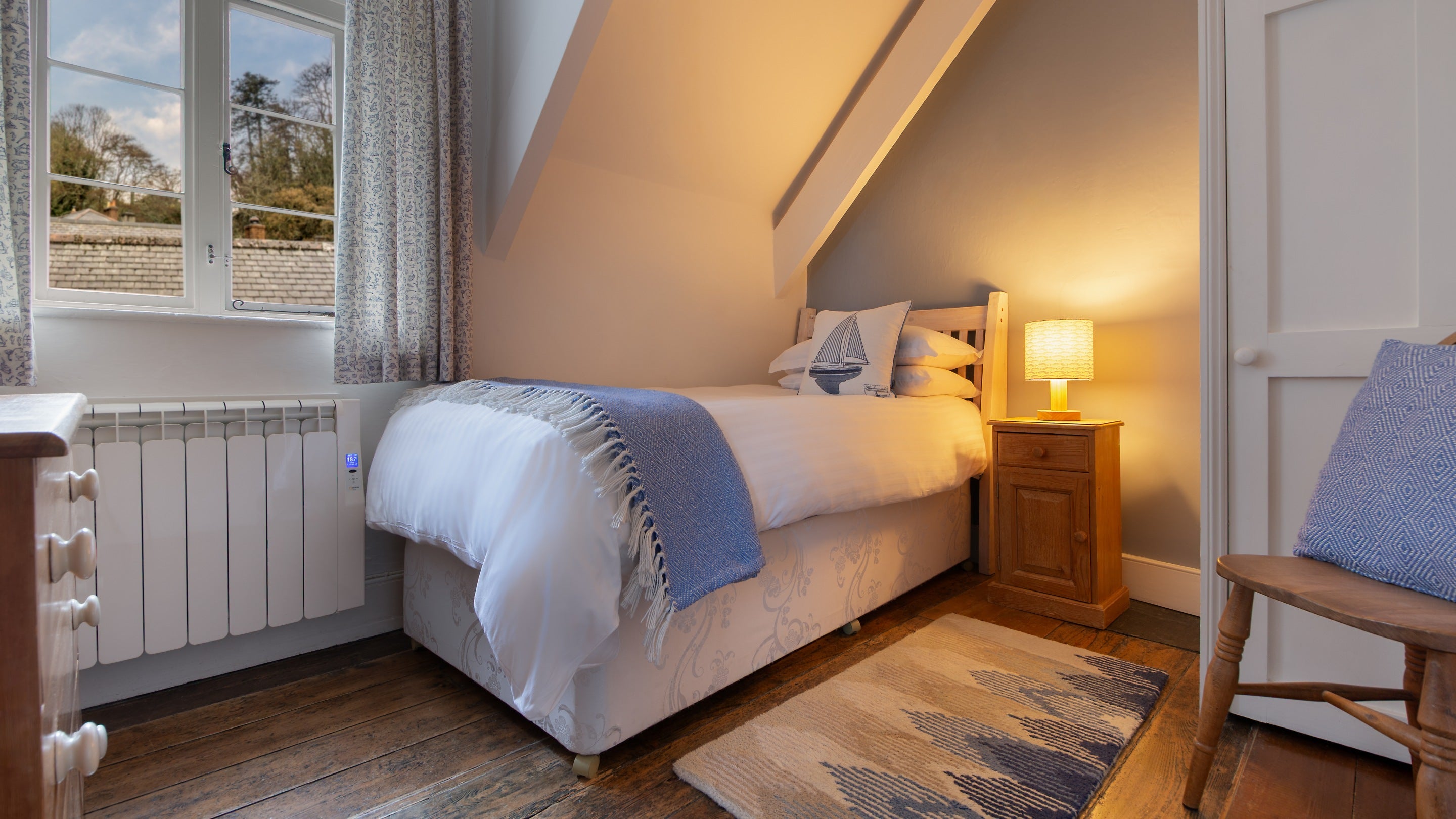 The single bedroom at Durgan Quay Cottage, Cornwall