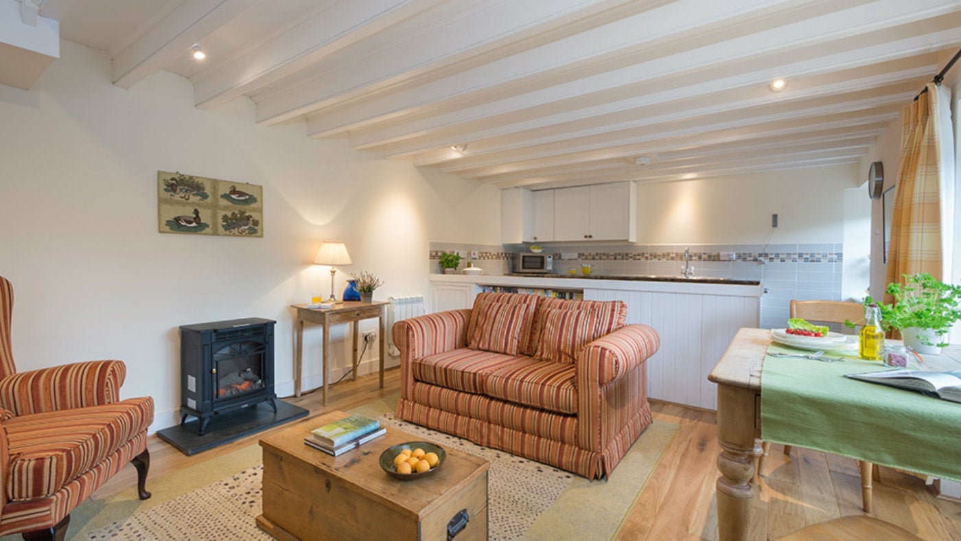 The sitting room at Glebe Cottage, Mawnan Smith, Falmouth, Cornwall