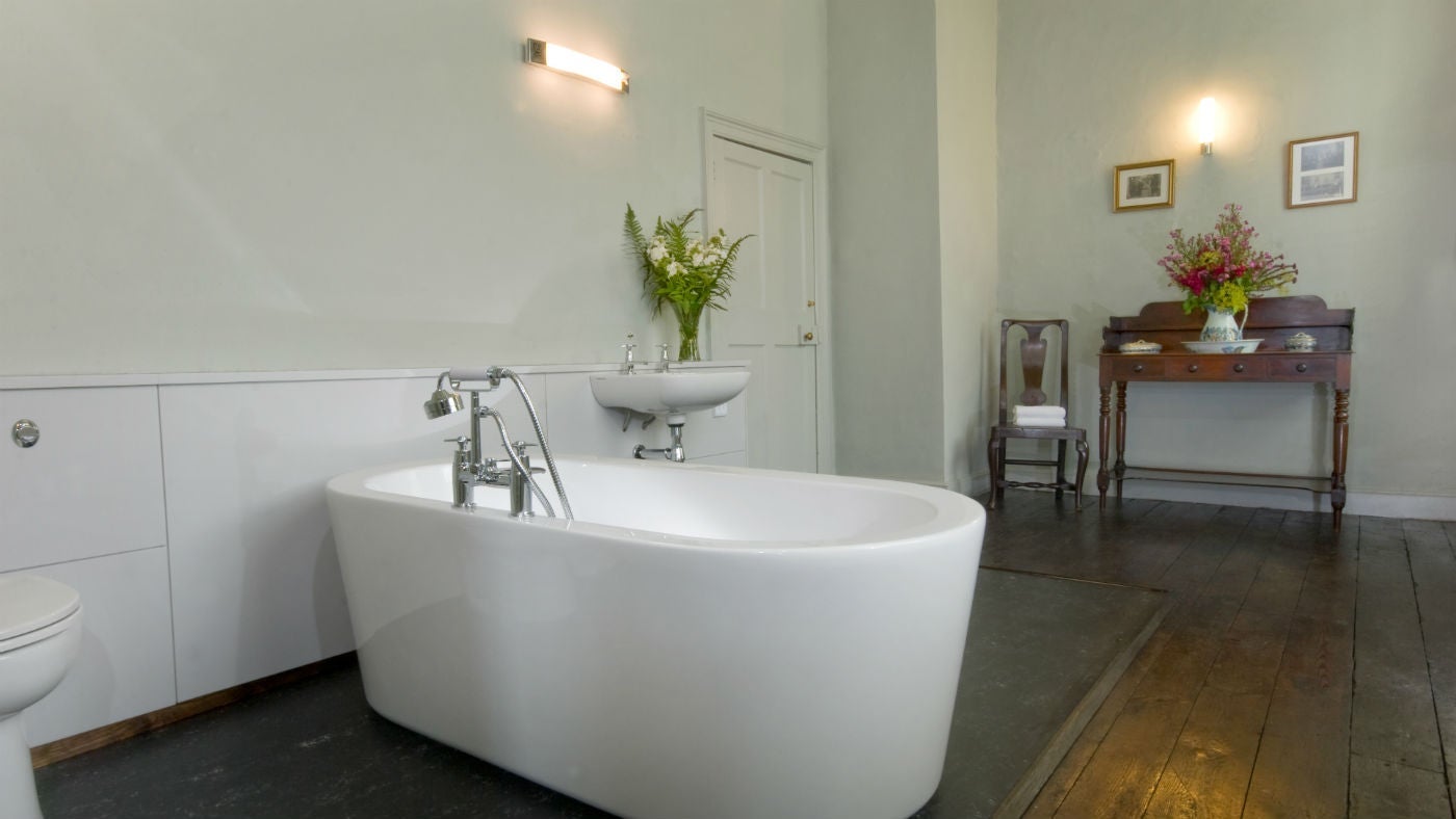 The bathroom at Godolphin House, Cornwall