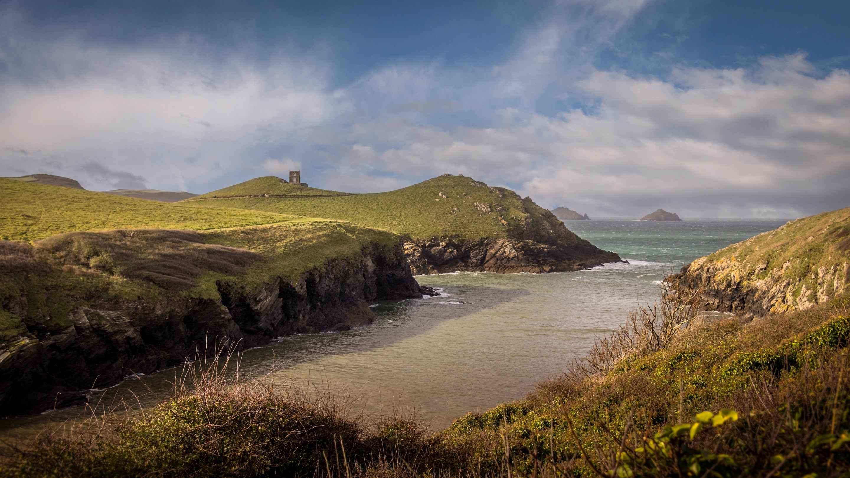The area surrounding Guy's Cottage, Cornwall