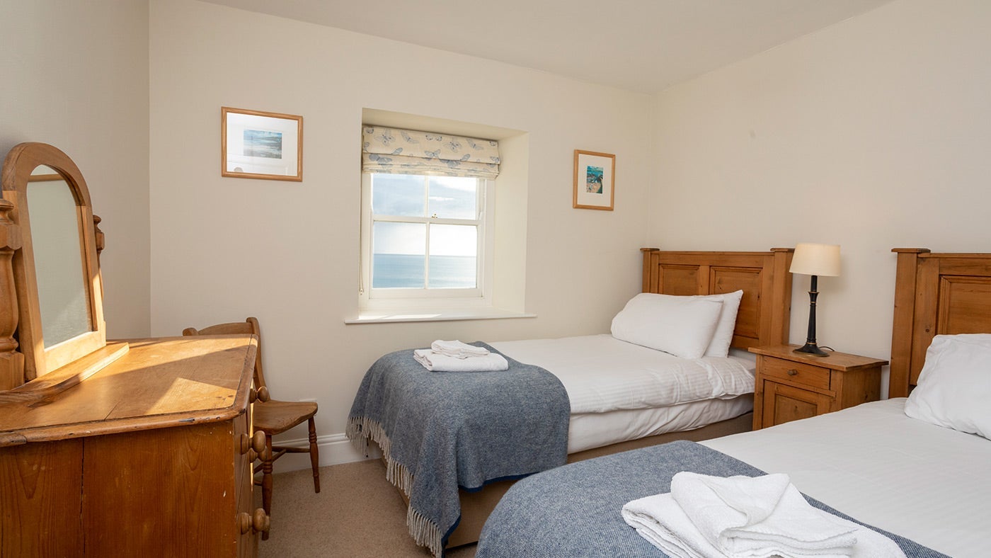 The twin bedroom at Gwendra Granary, Cornwall
