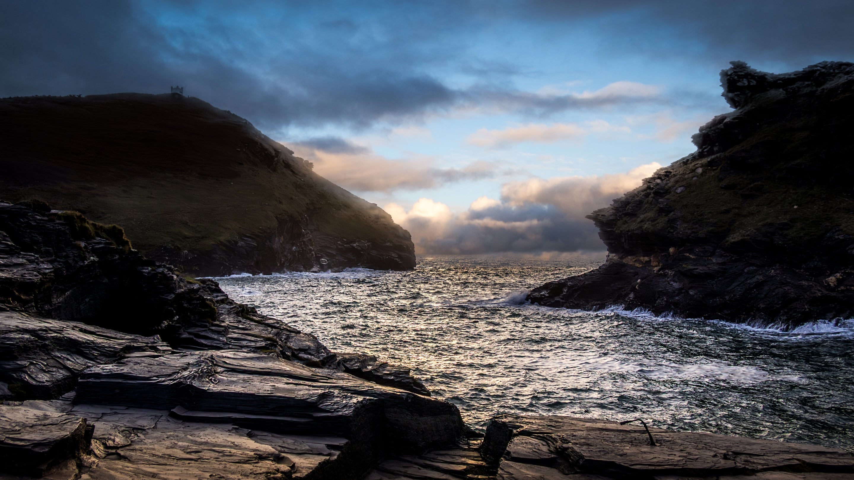 Cliffs at Boscastle, where the River Valency meets the sea, Cornwall