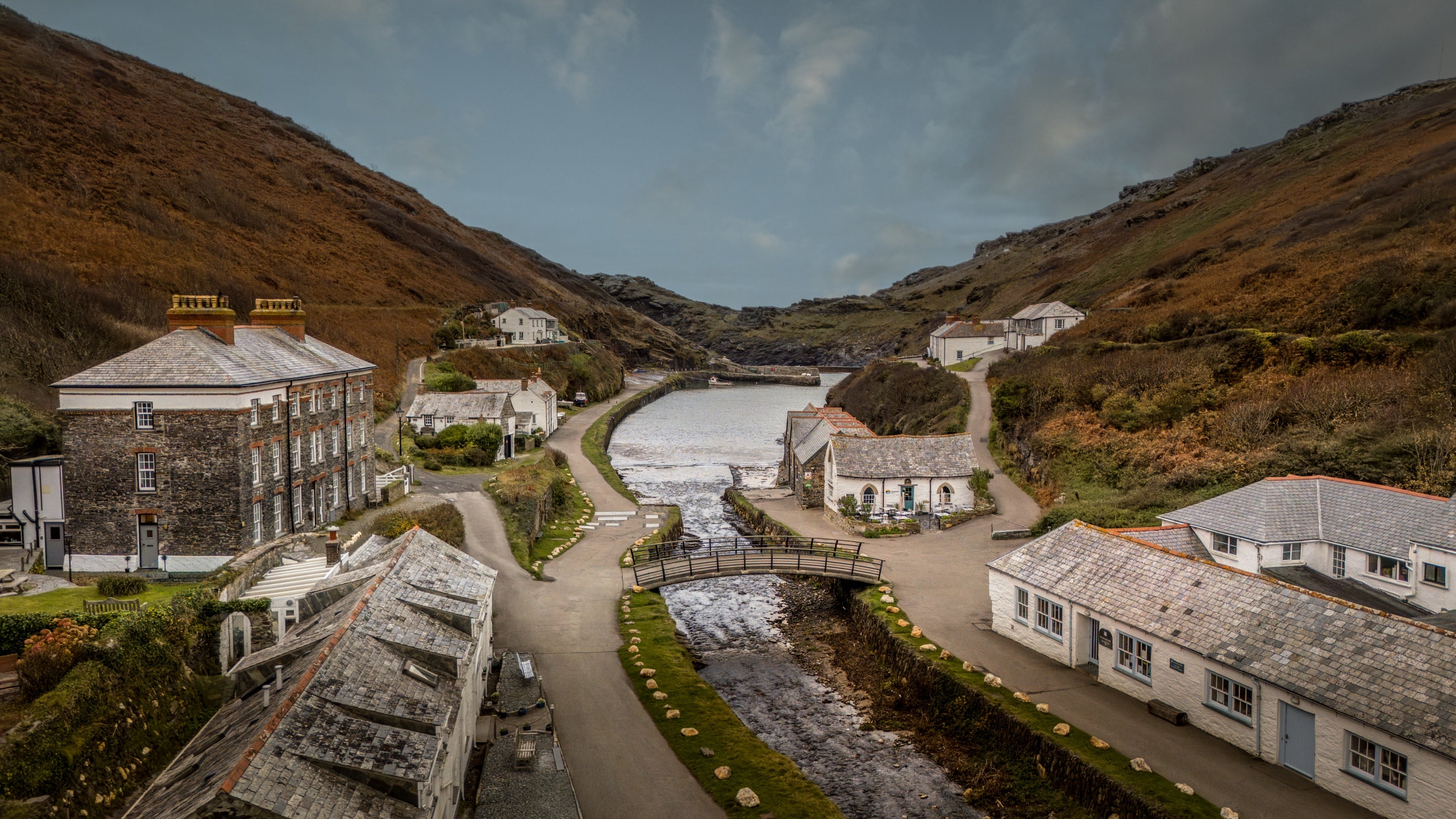 An aerial view of Boscastle village, looking towards the quay, Cornwall