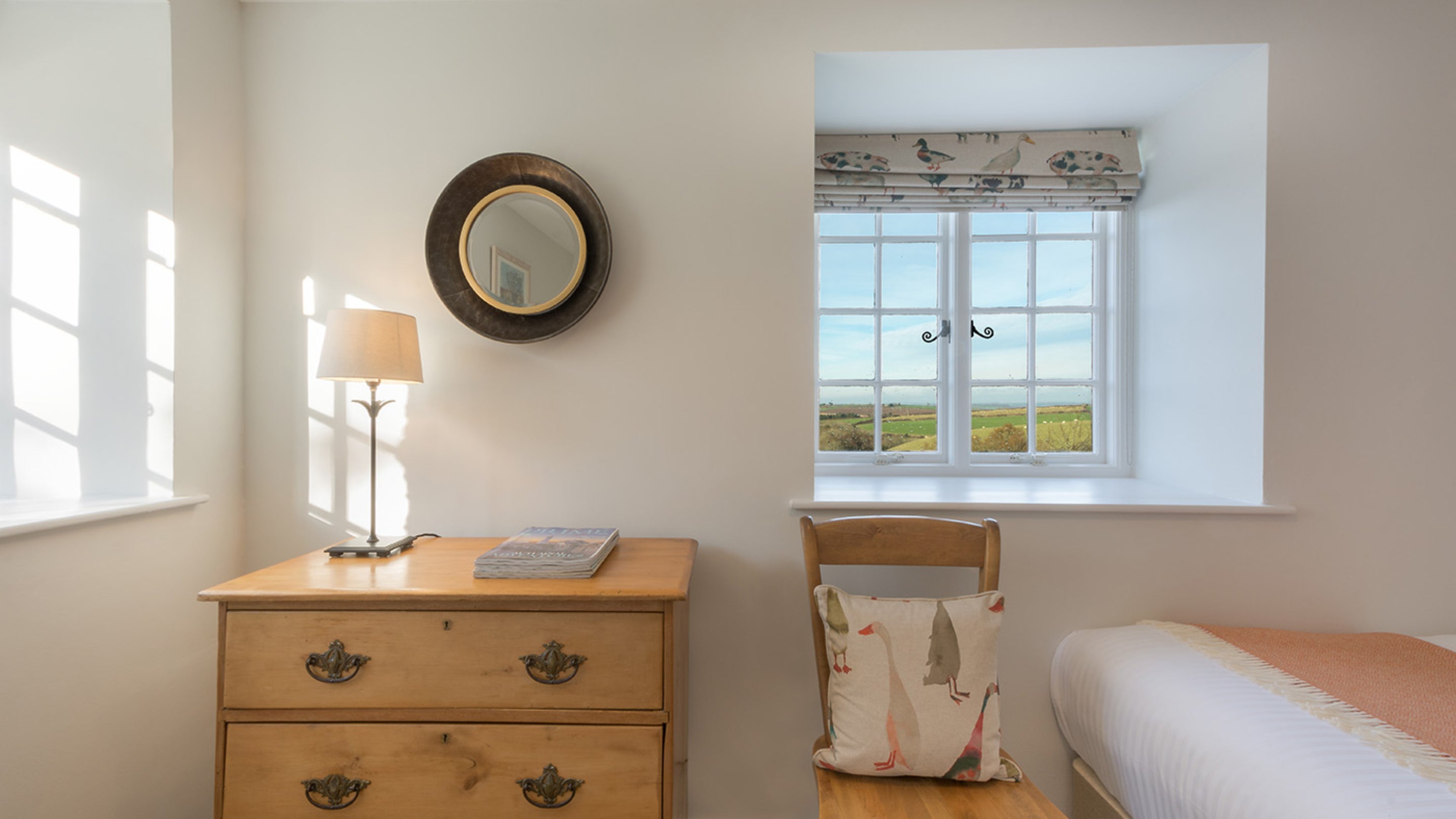 The twin bedroom at Hayrick, Cornwall
