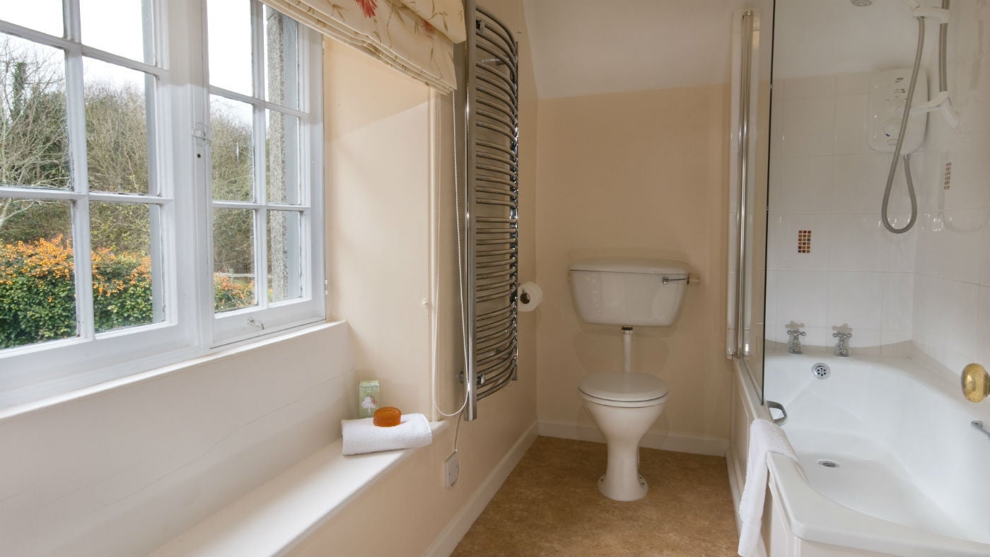 The bathroom at Helston Lodge, Helston, Cornwall
