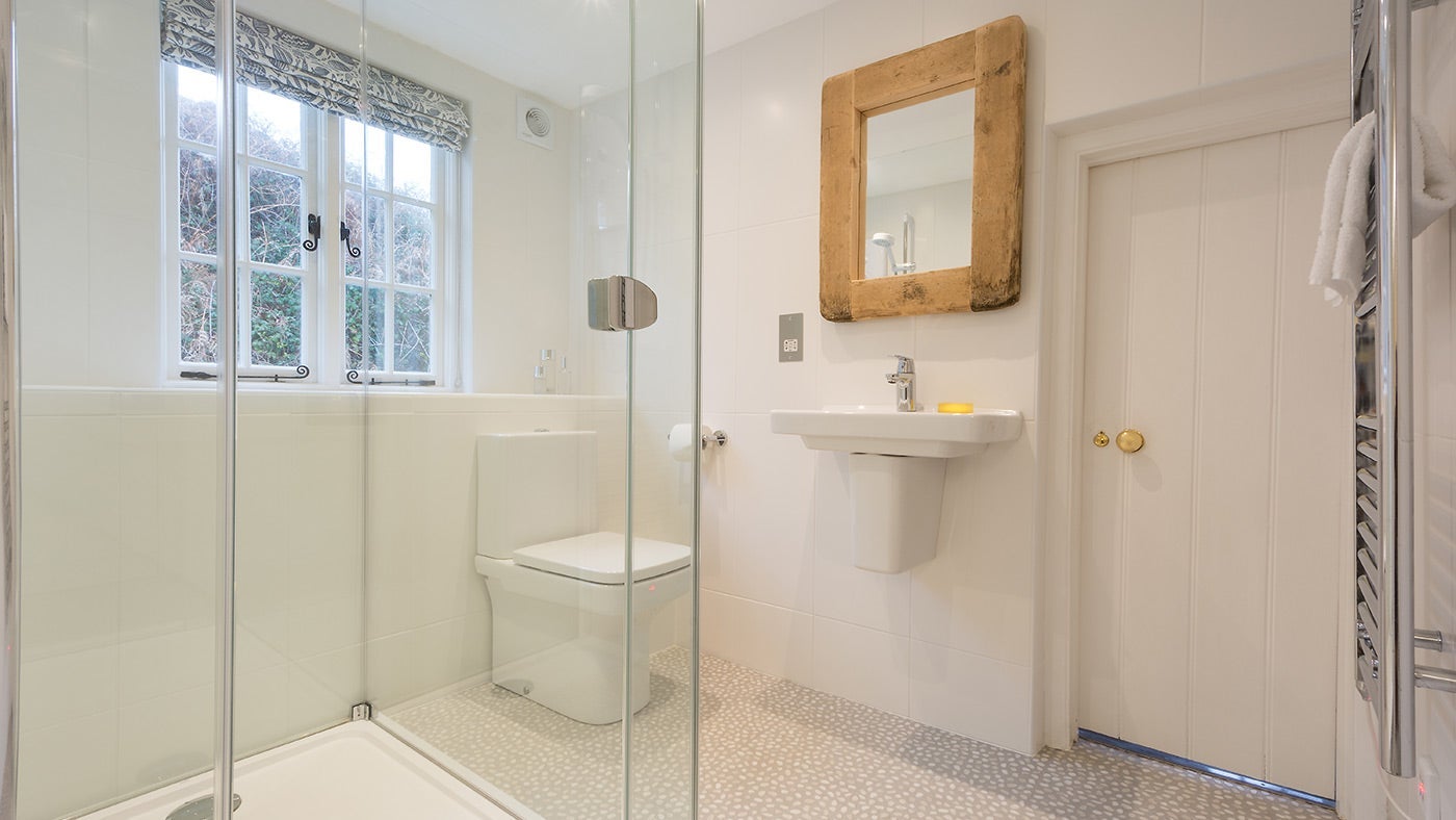 The shower room at Hemmick Cottage, Gorran, Cornwall