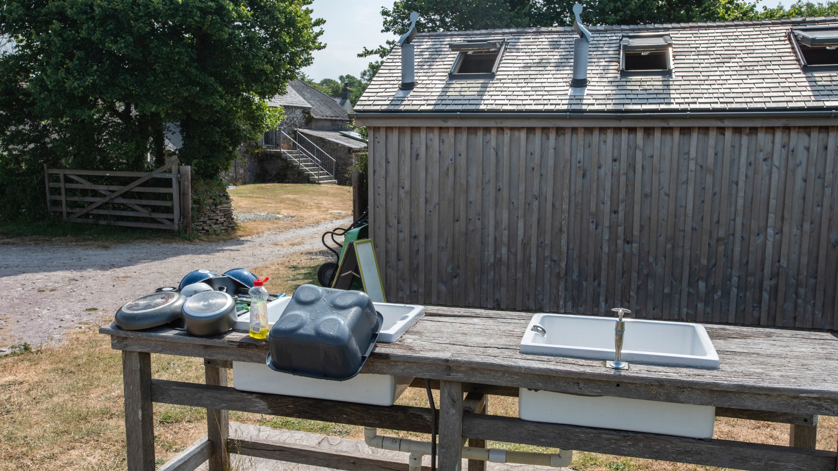 The outdoor washing-up area at Highertown Farm Campsite, Cornwall
