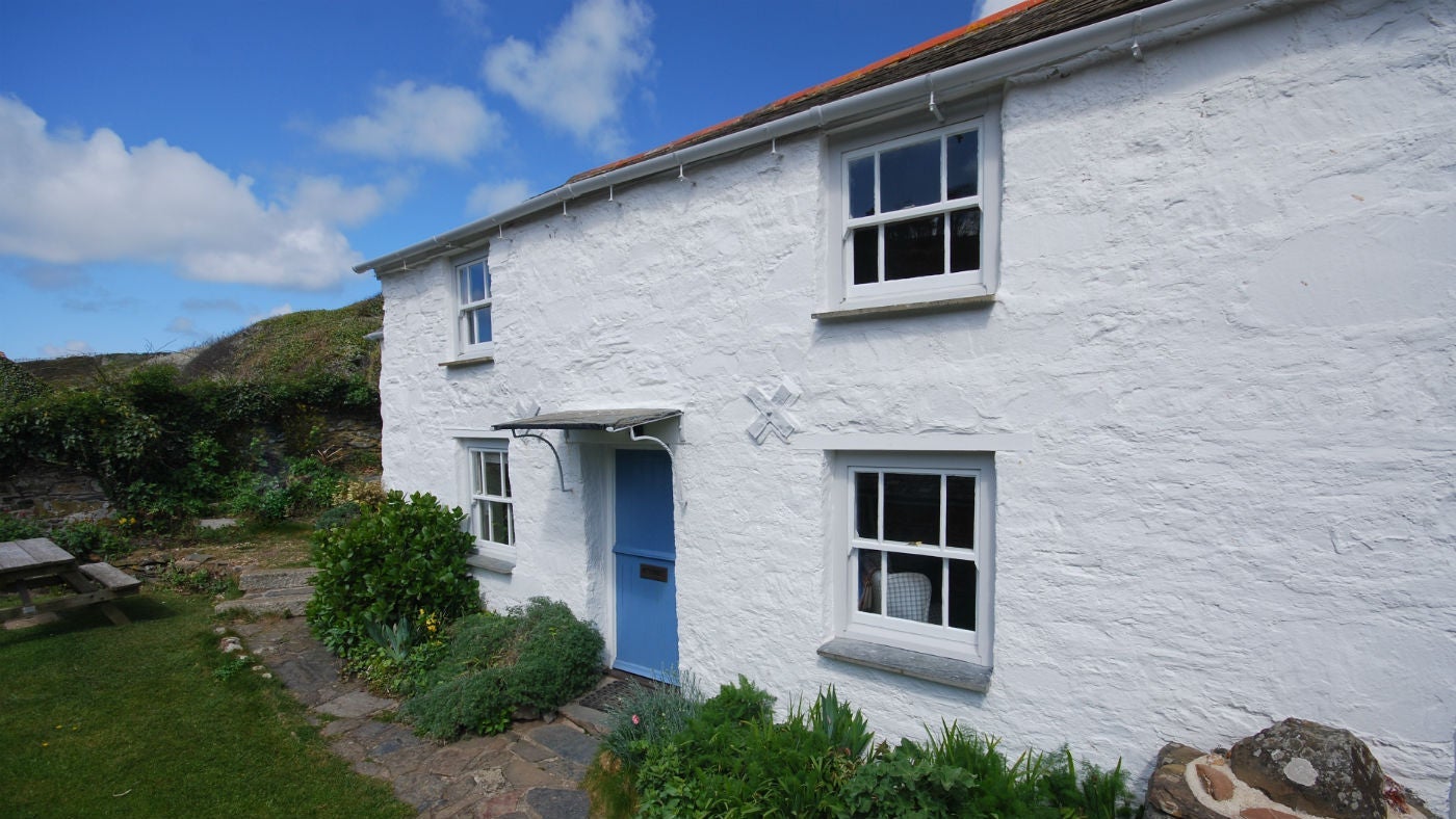 The exterior of Lacombe Cottage, Port Quin, Port Isaac, Cornwall