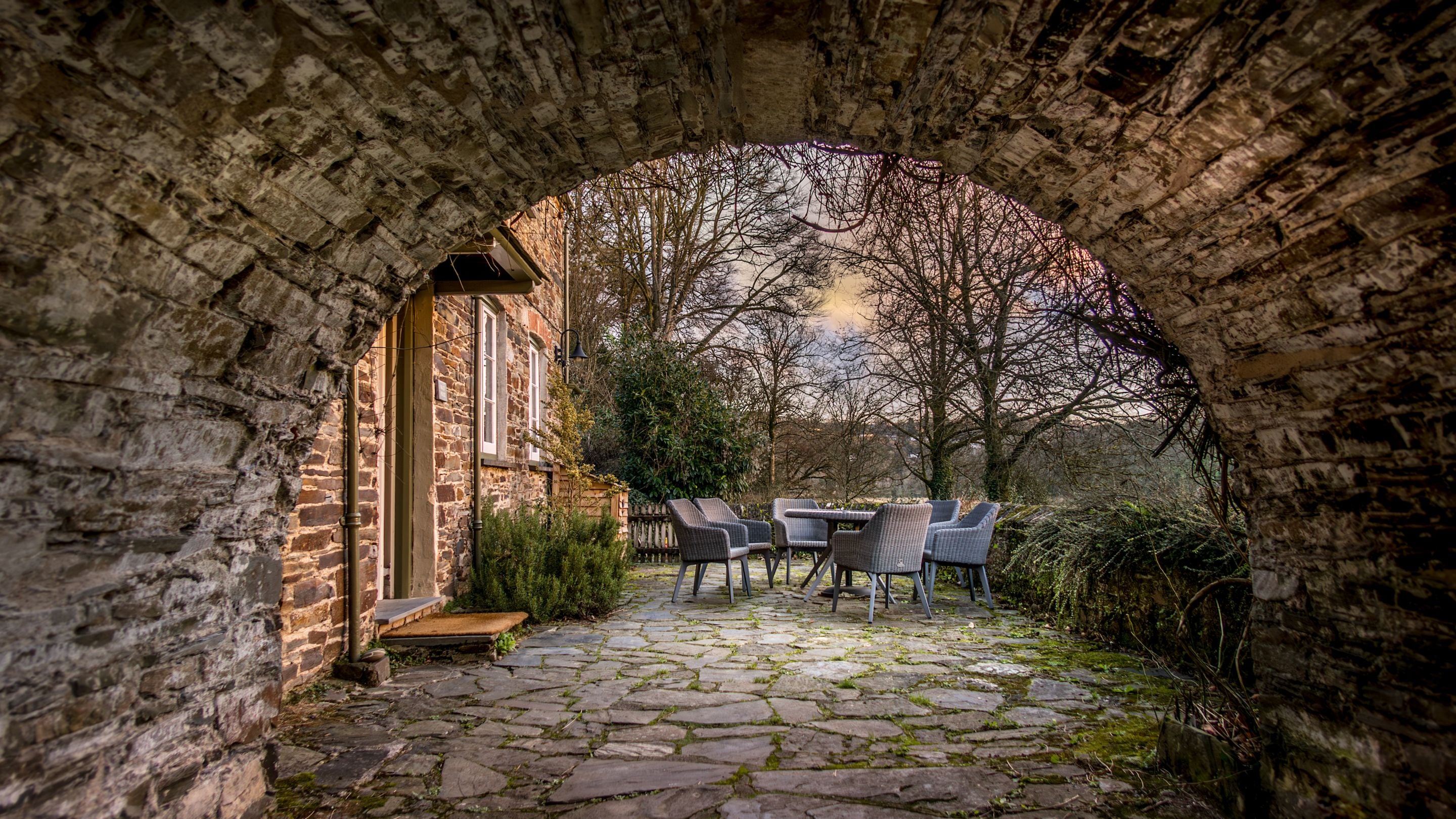 The archway that leads to Malt House, Cornwall
