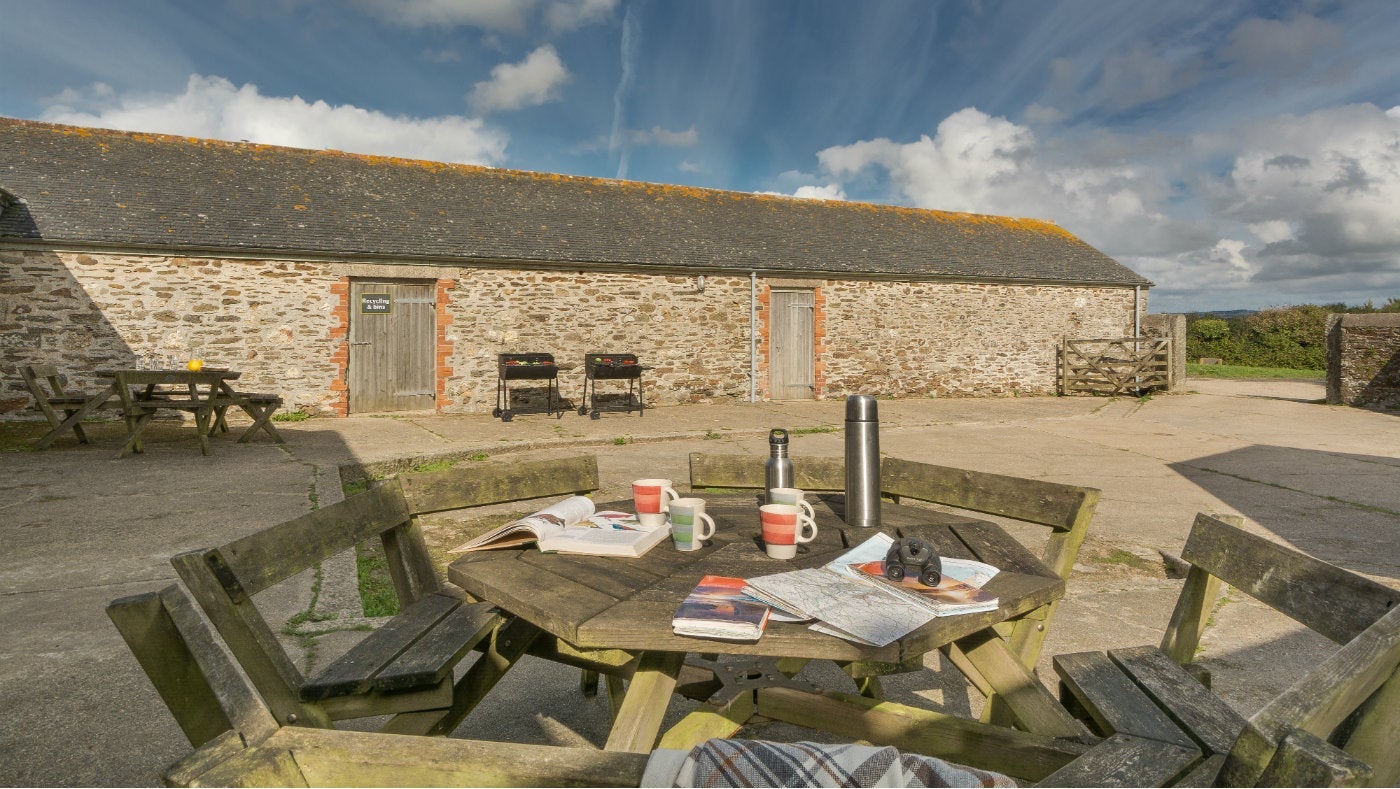 Picnic bench at Penrose Bunkhouse, Cornwall