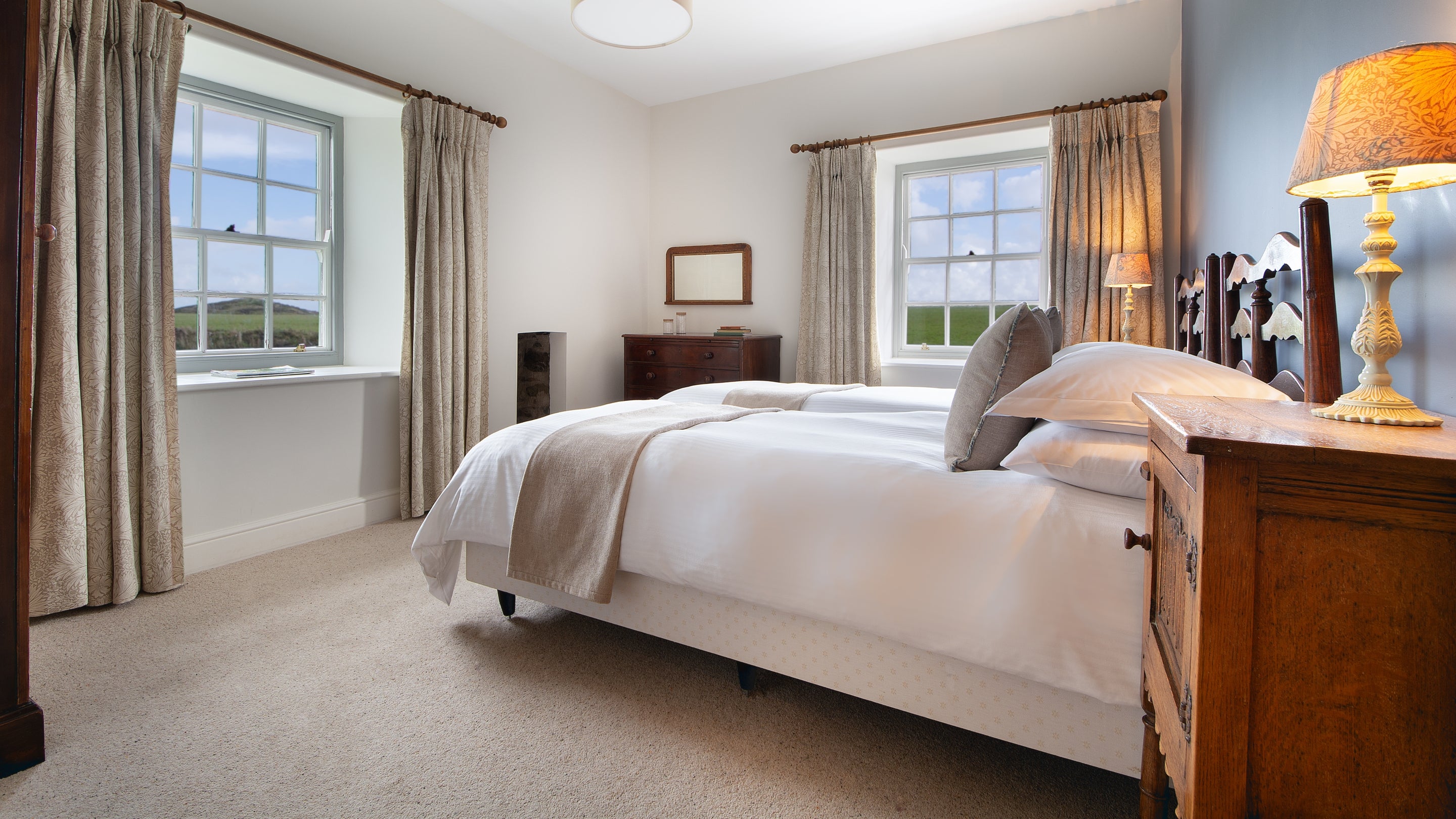 The second twin bedroom at Pentire Head Farmhouse, Cornwall