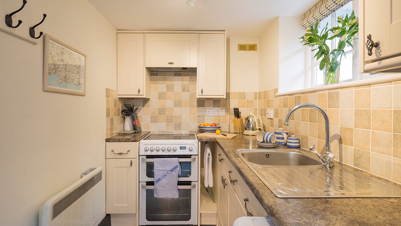 The kitchen at Pont Creek Cottage, Pont Pill, Cornwall