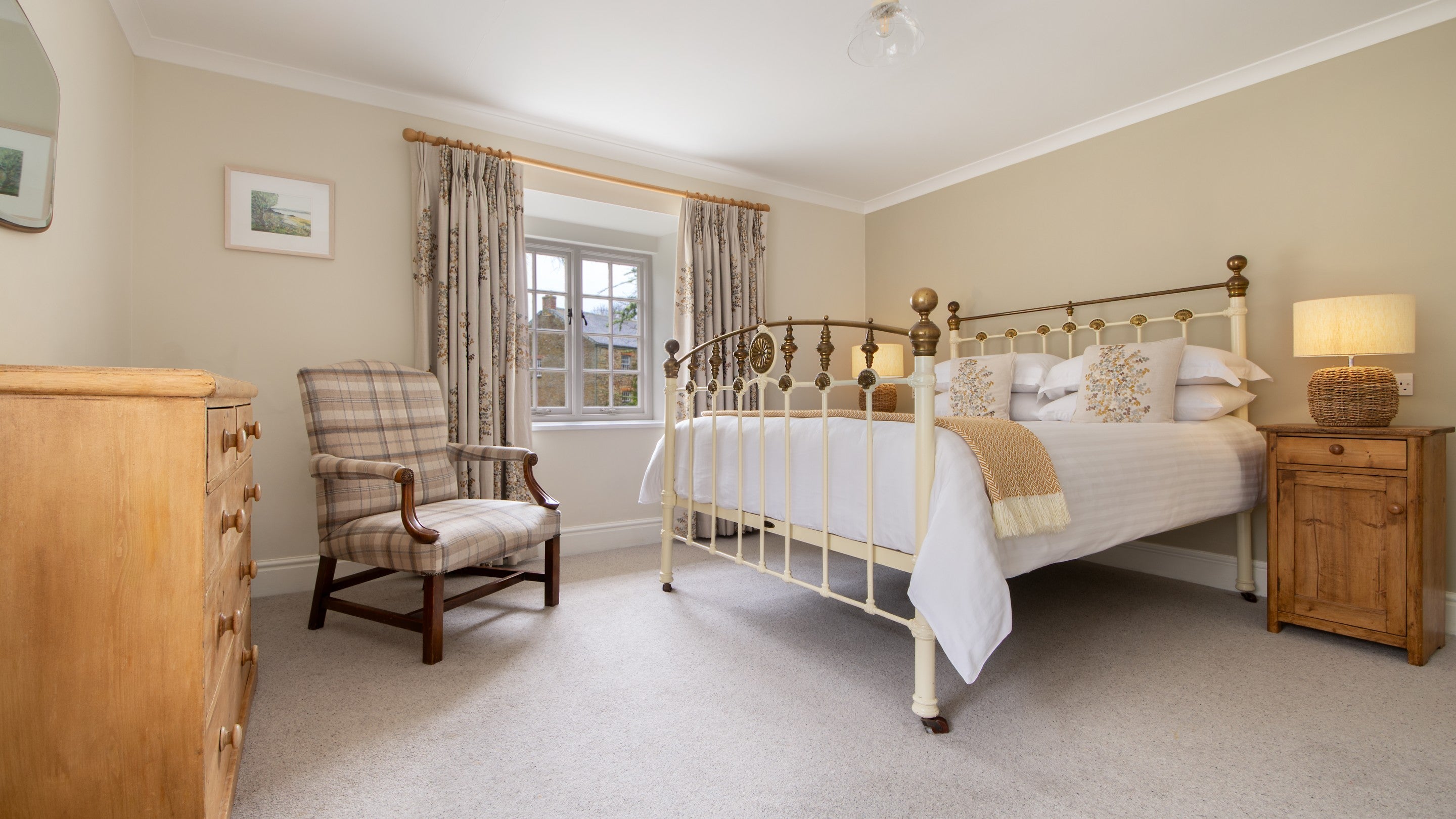 The double bedroom at Roseland Porth Barn, Cornwall
