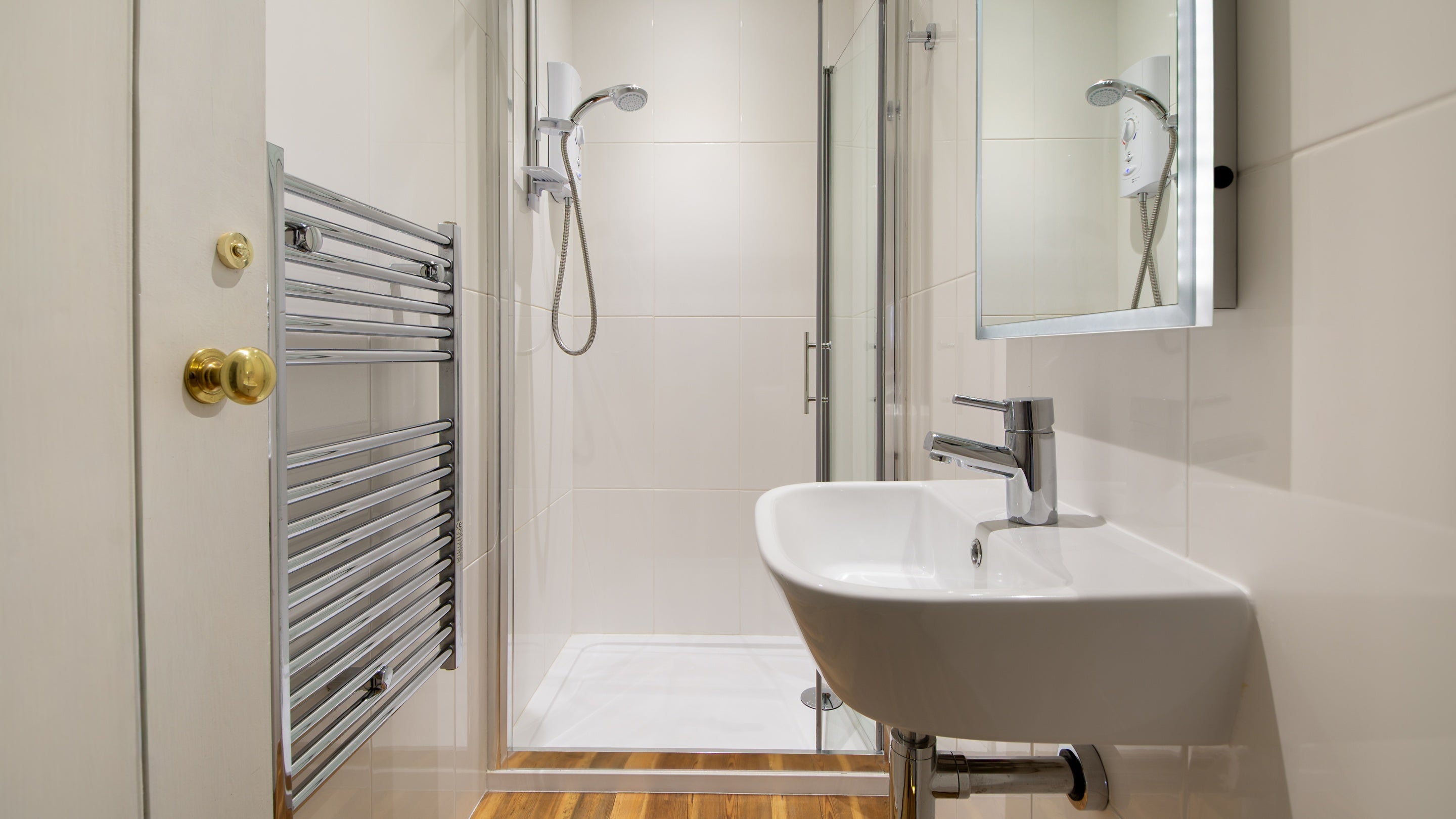 The shower room at Roseland Porth Barn, Cornwall