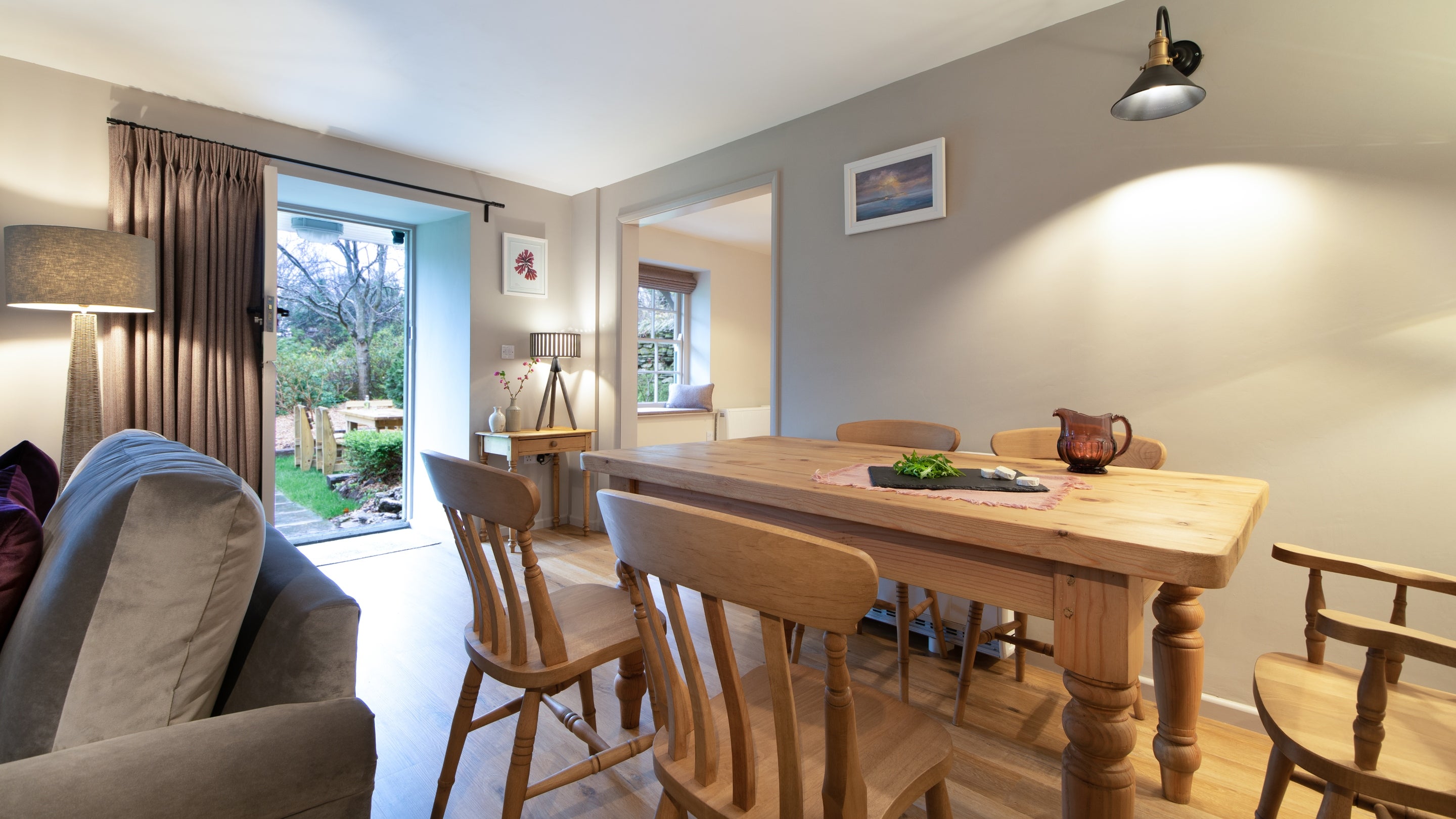 The dining room at Roseland Porth Farm Cottage, Cornwall