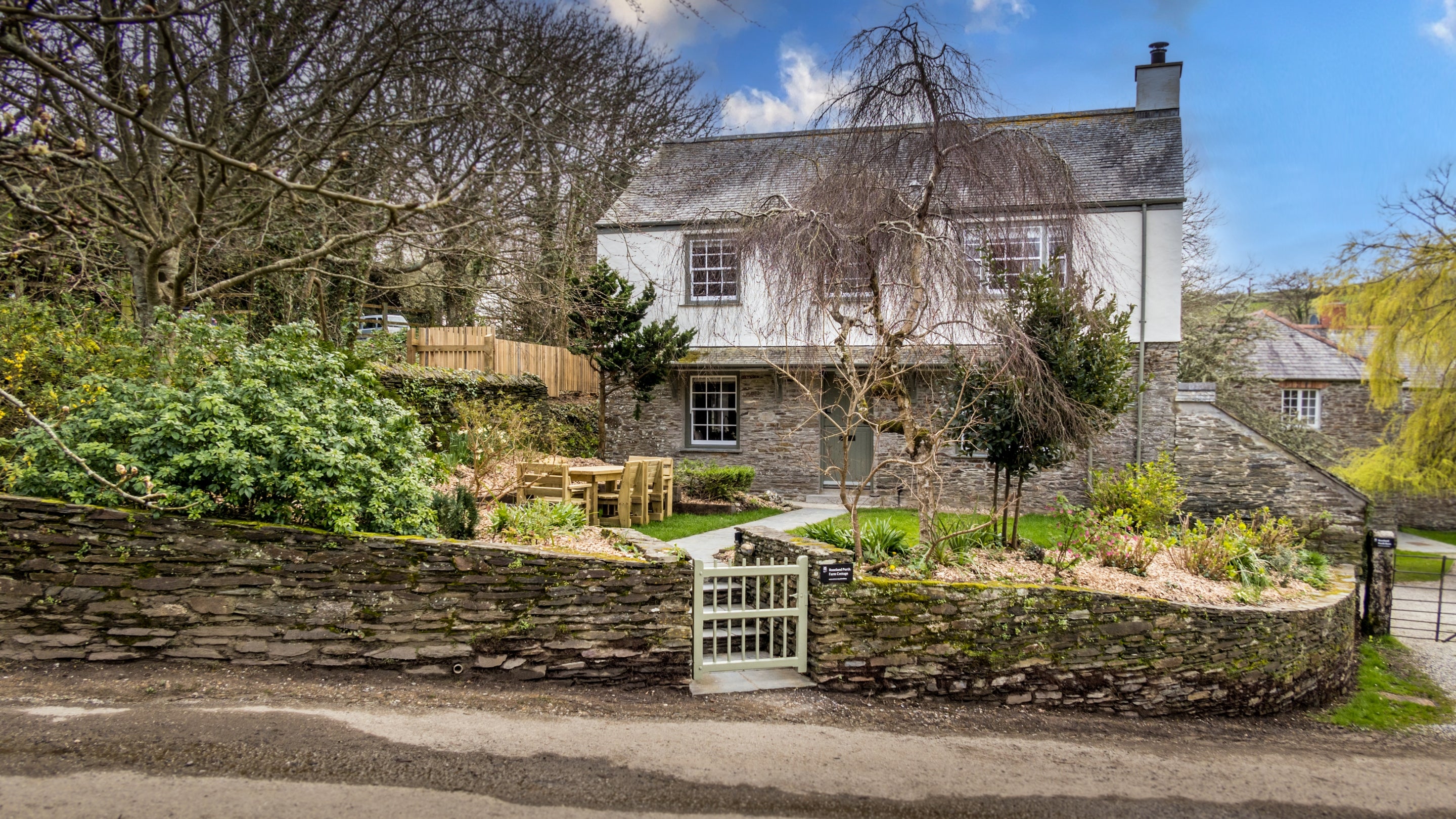 The exterior of Roseland Porth Farm Cottage, Cornwall