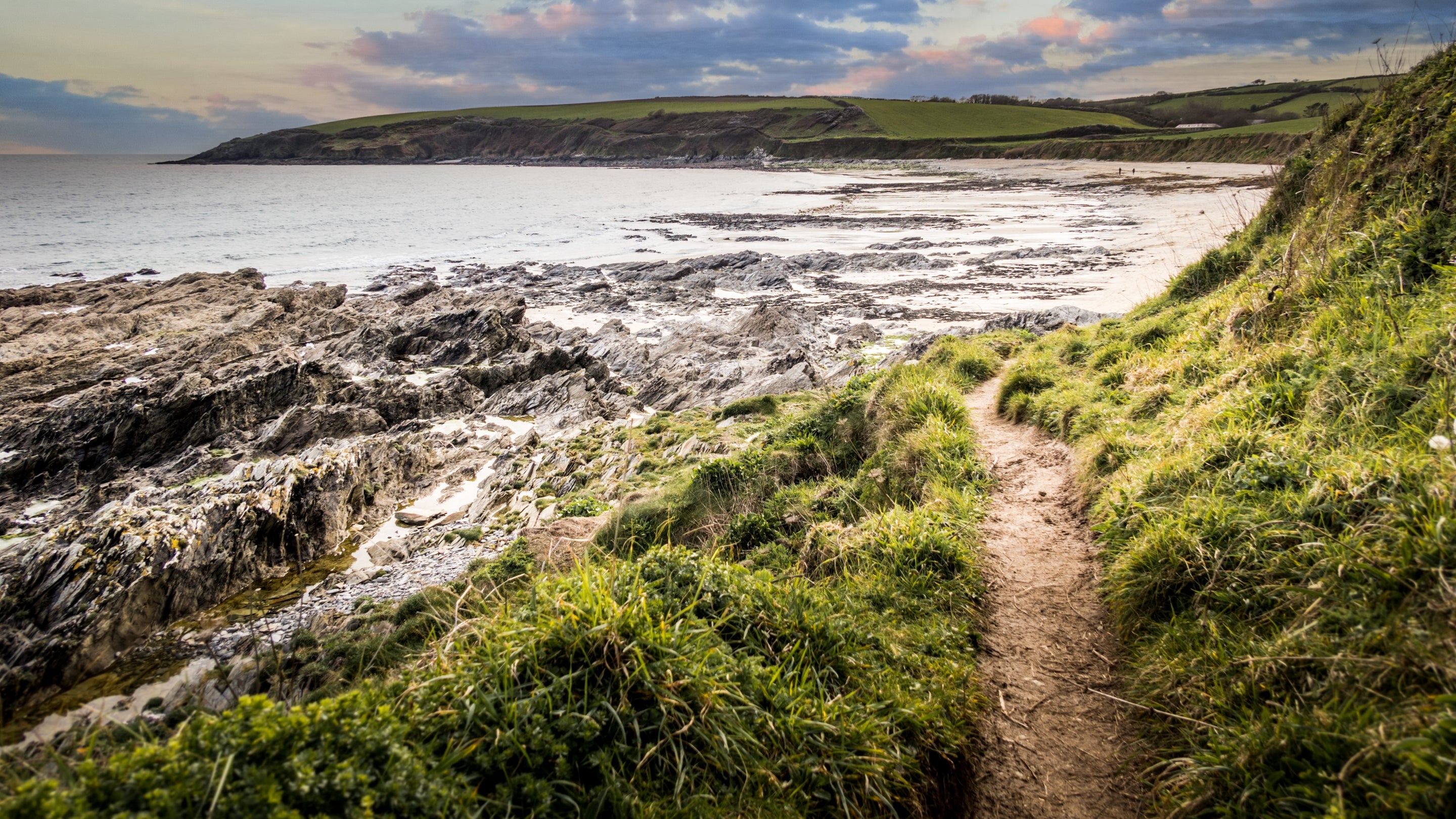 The area surrounding Roseland Porth Farm Cottage, Cornwall