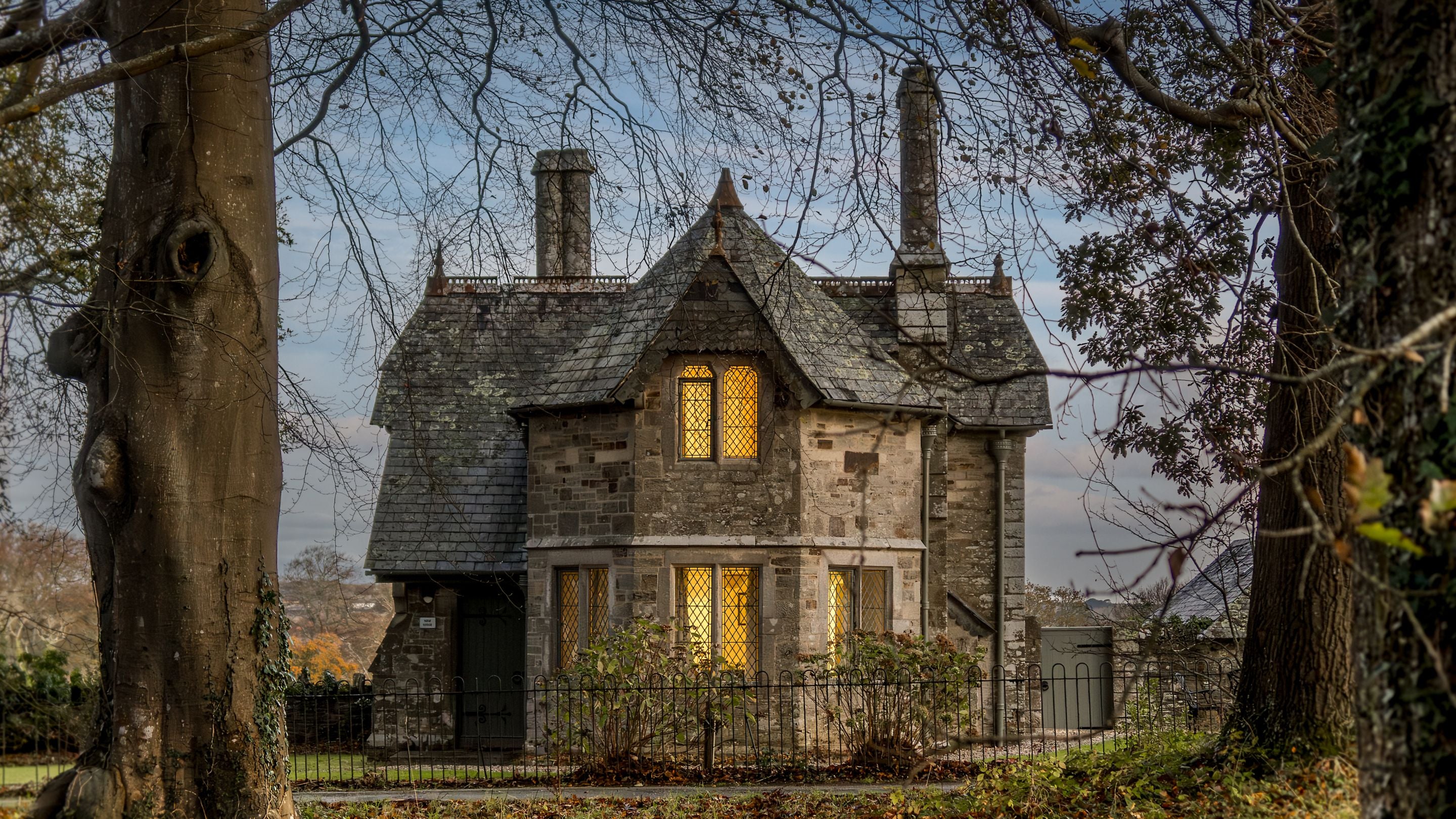 The exterior of Trelissick New Lodge, Cornwall