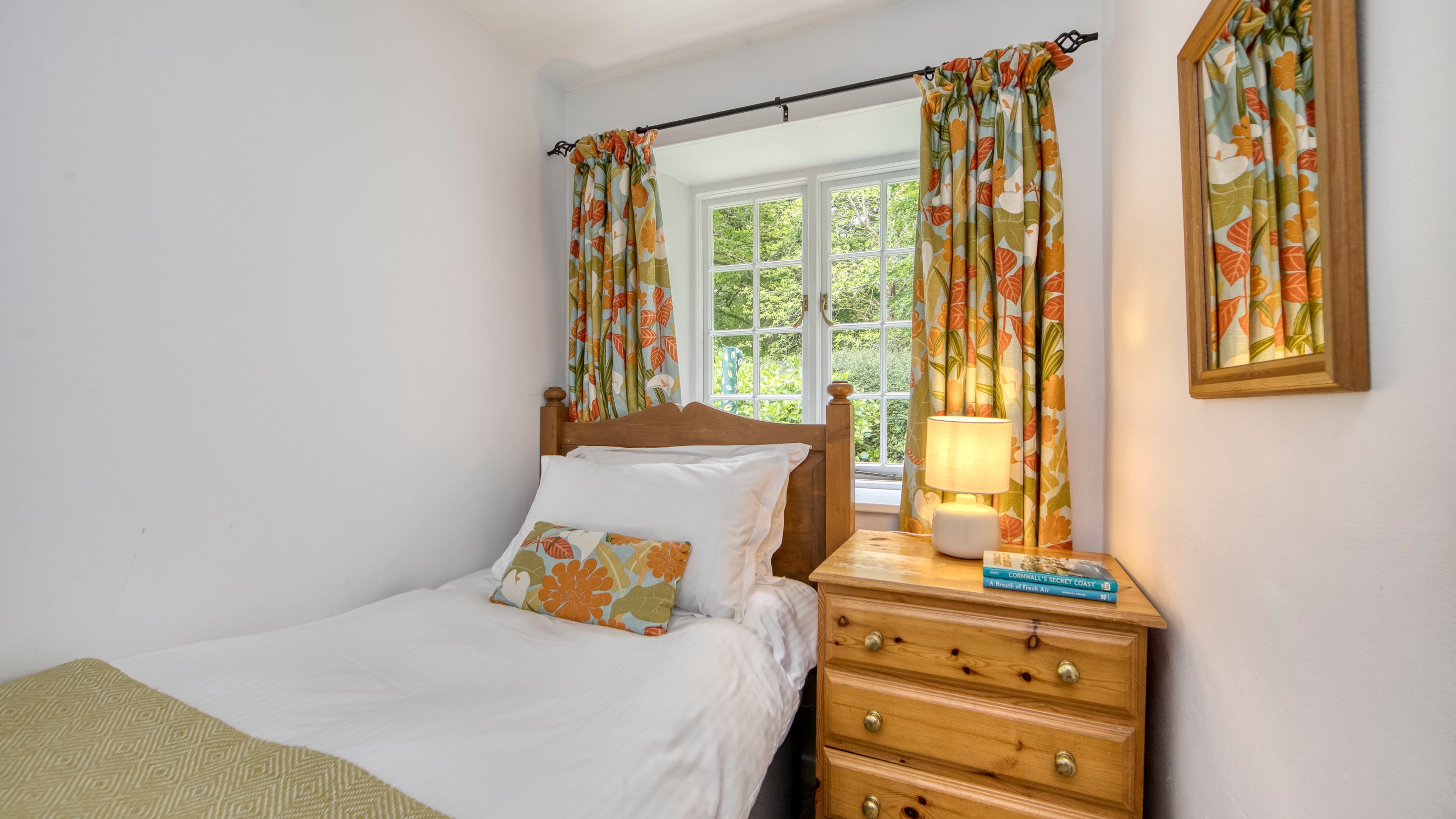 The single bedroom at Trelissick Old Lodge, Cornwall