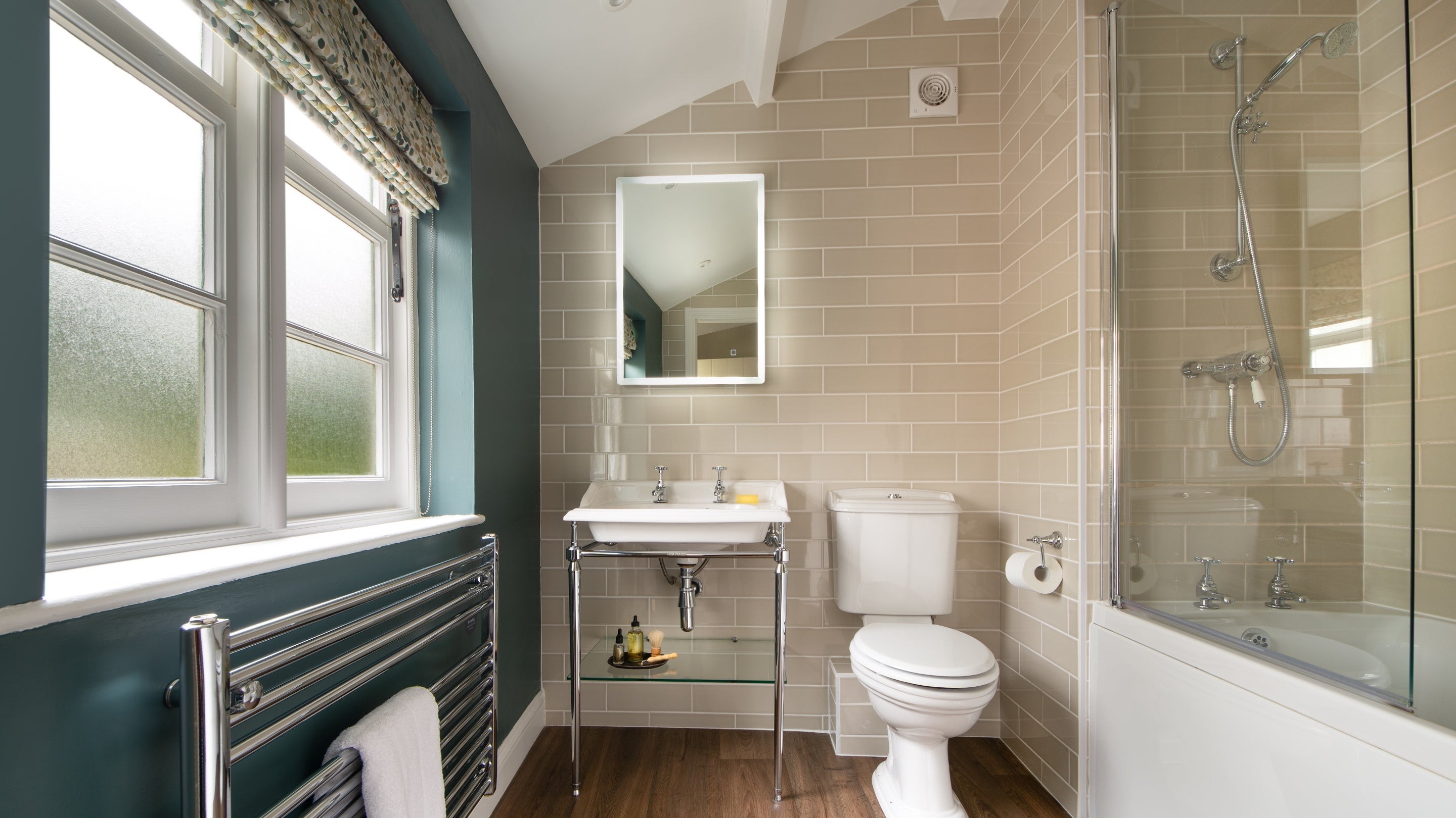 The bathroom at Triggabrowne Dairy Cottage, Cornwall