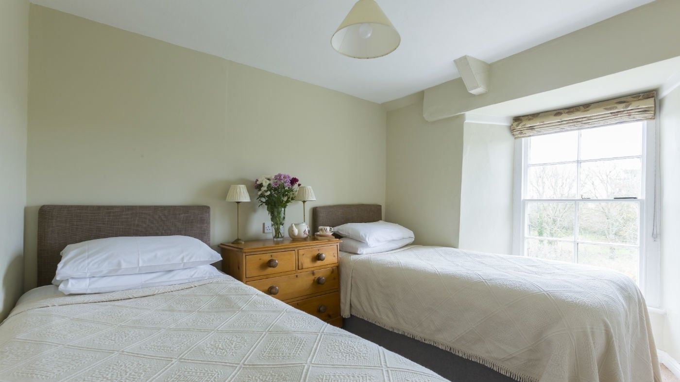 The twin bedroom at Triggabrowne Farm House, Lanteglos-by-Fowey, Cornwall