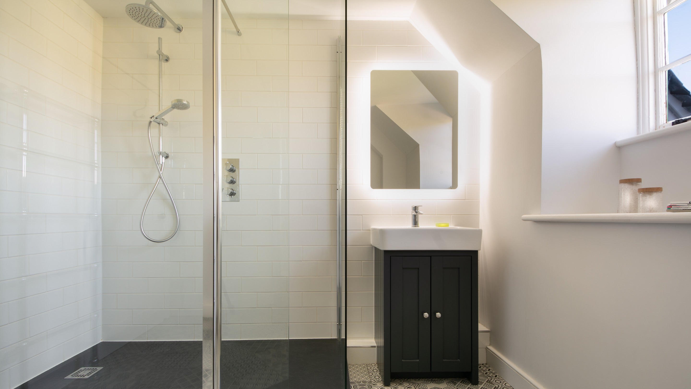The shower room at Winnianton Farmhouse, Cornwall