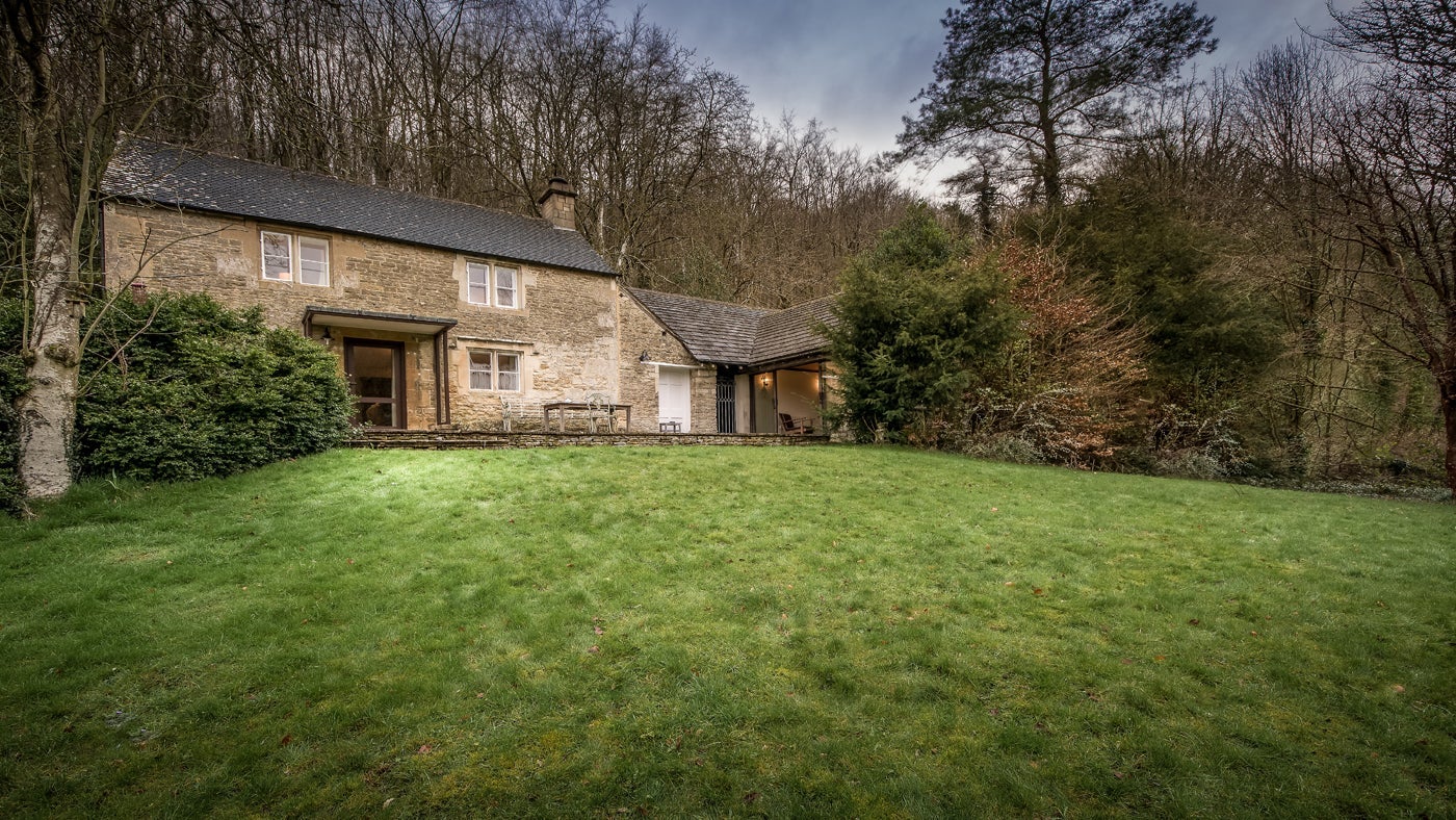 Exterior frontage of Woody's Cottage, Sheepscombe, Gloucestershire