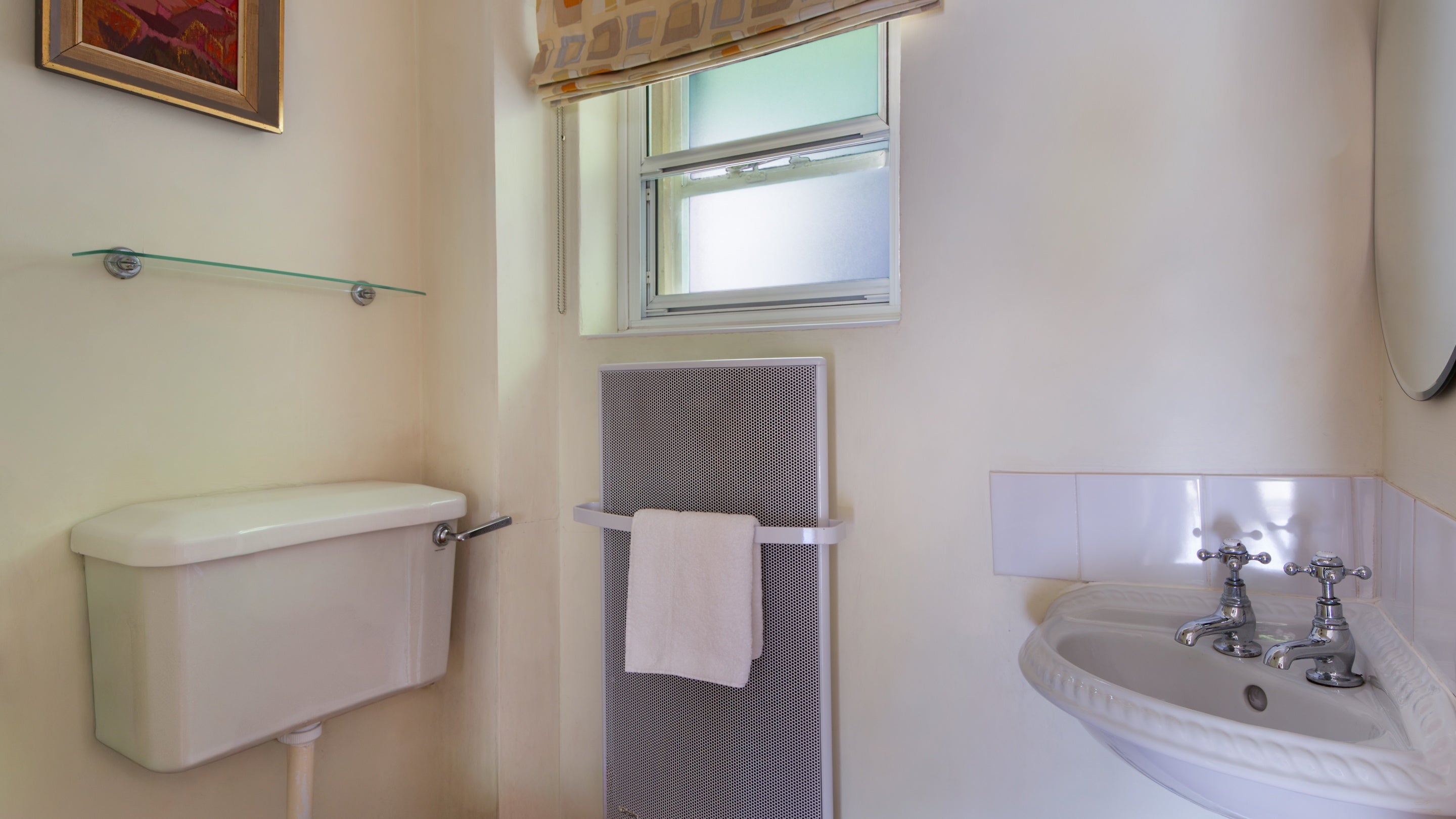 The ground-floor toilet at Woody's Cottage, Gloucestershire