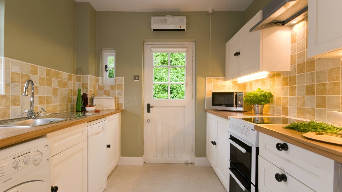 The country kitchen at 1 Coleton Barton, Kingswear, Devon