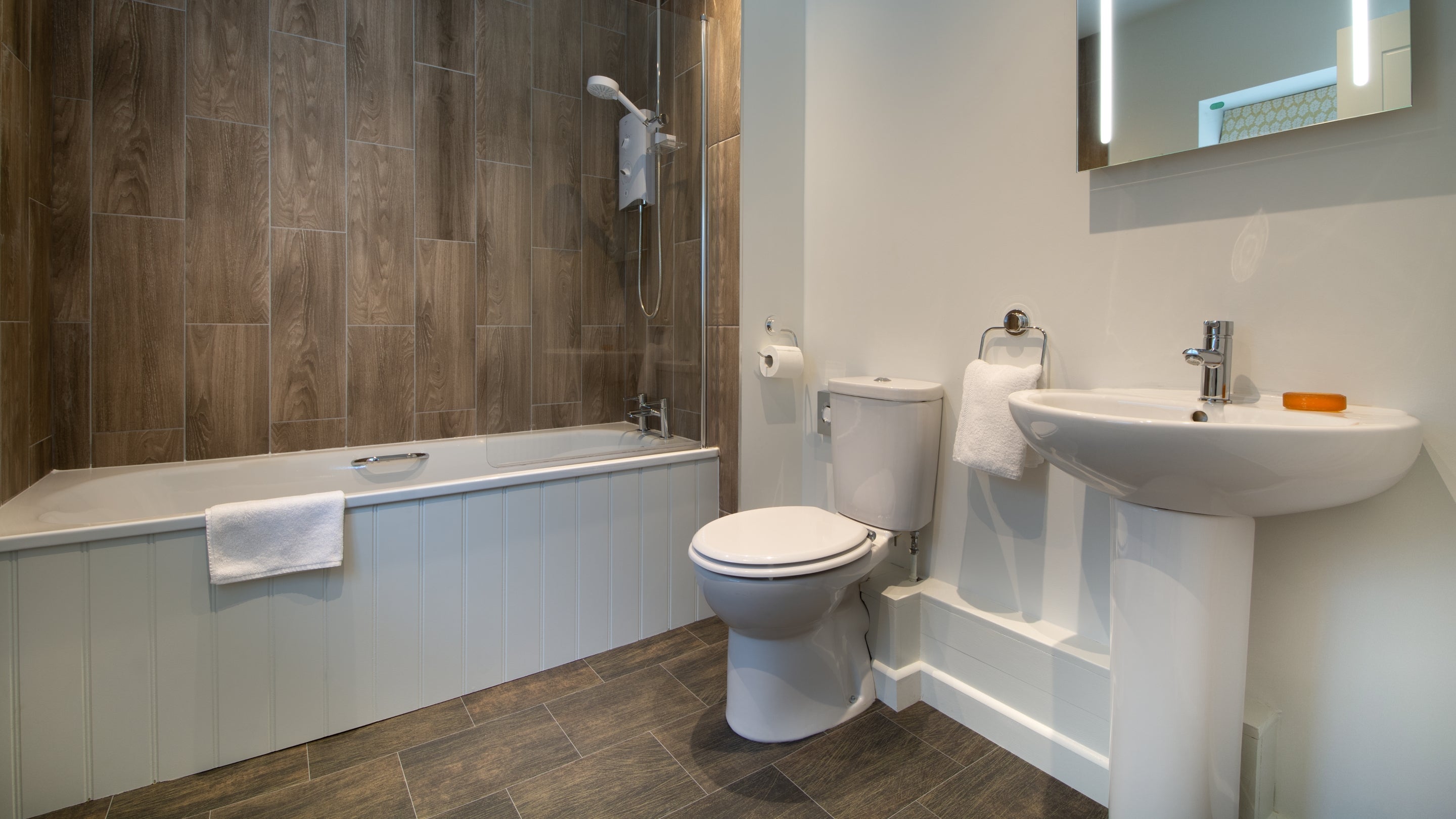 The bathroom at Cloud Farmhouse, Devon