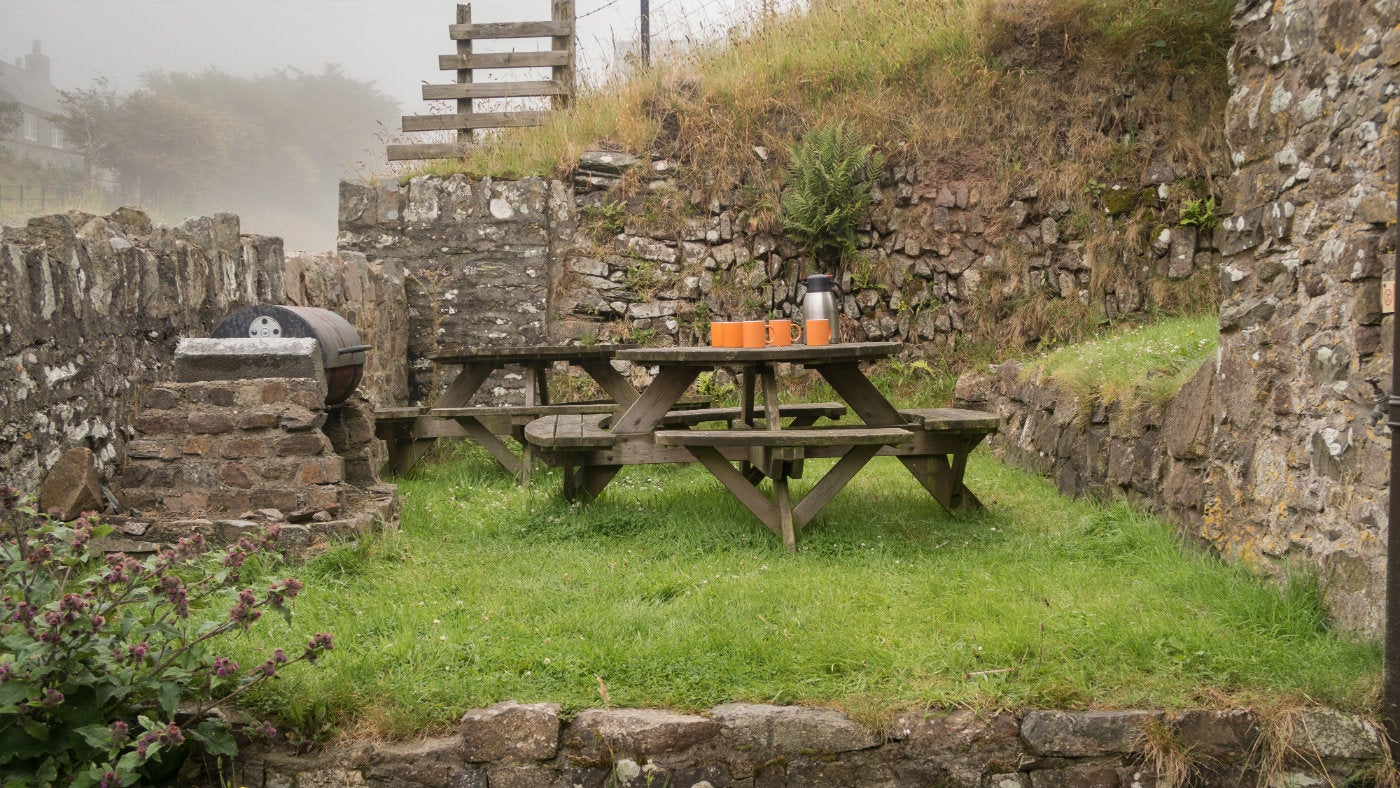 The outdoor seating area at Exmoor Bunkhouse, Devon