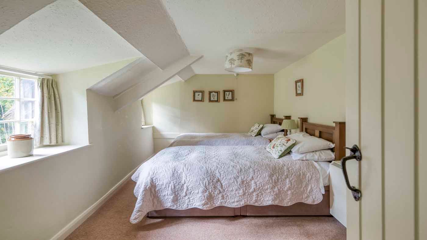 The twin bedroom at Forest Cottage, Devon