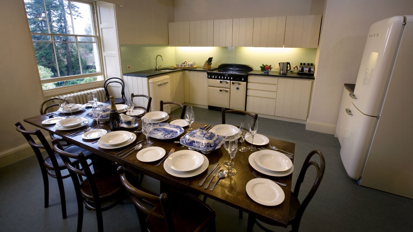 The kitchen and dining area at the Greenway Apartment, Galmpton, Devon