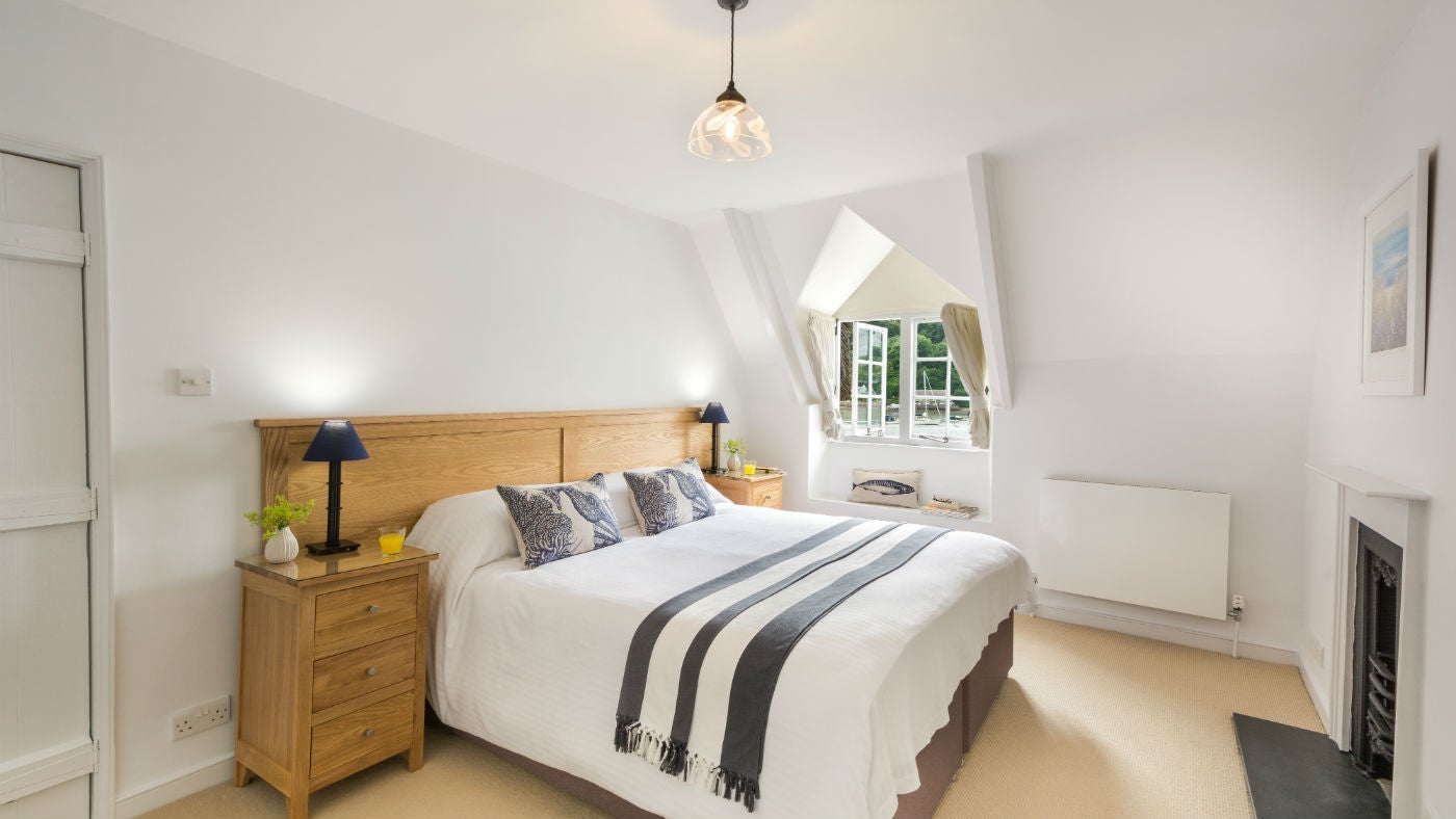 A spacious double bedroom at Ferry Cottage, Brixham, Devon