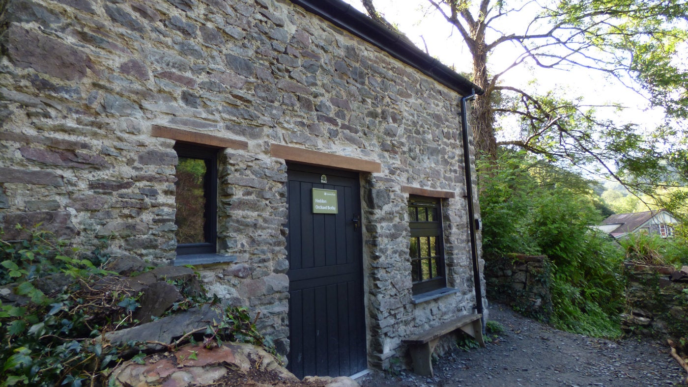 The exterior of Heddon Orchard Bothy, Devon