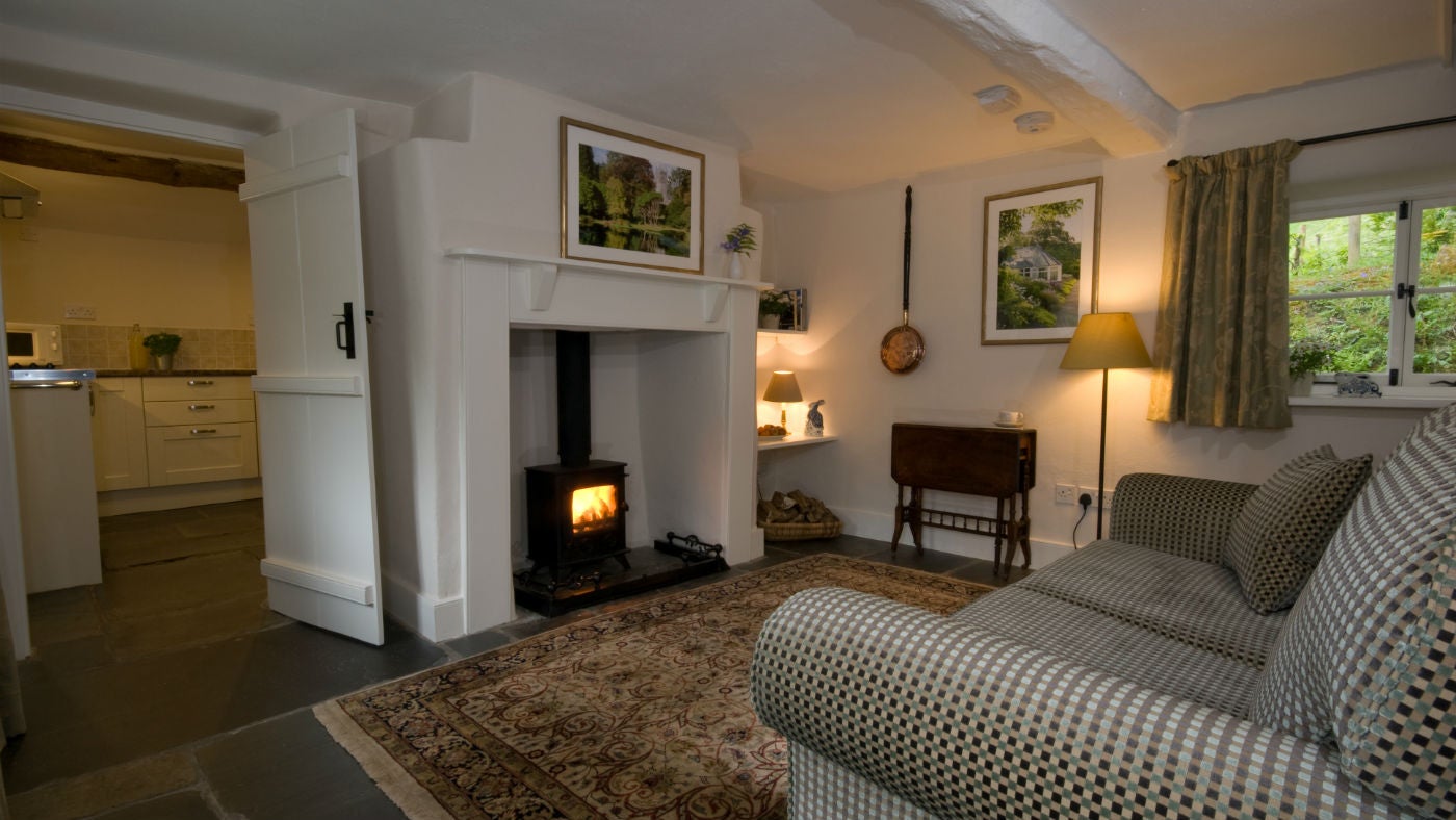 The sitting room at Mortuary Cottage, Devon