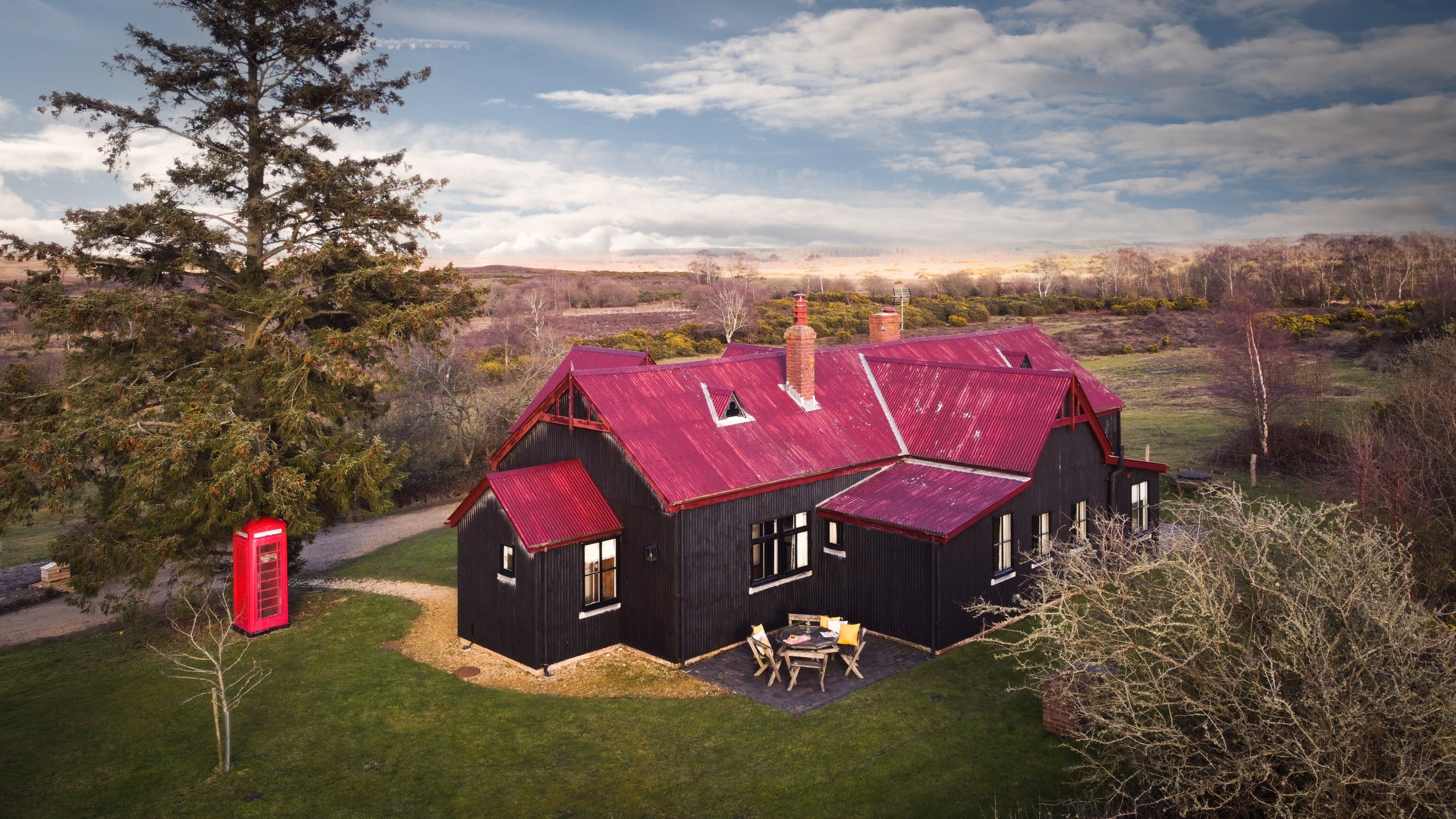 The exterior of 2 Heathland Cottages, Dorset