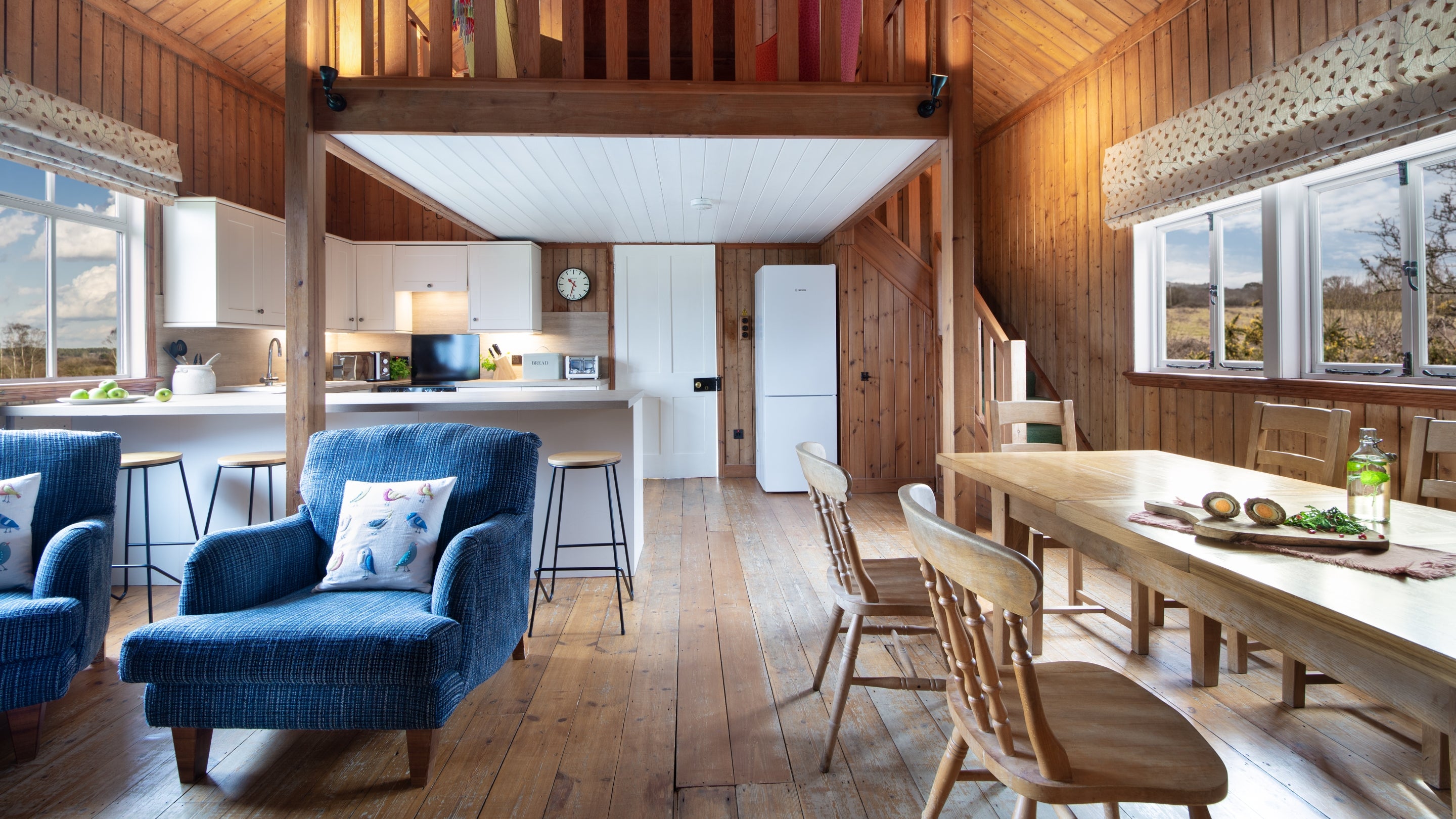 The kitchen and dining room at 2 Heathland Cottages, Dorset