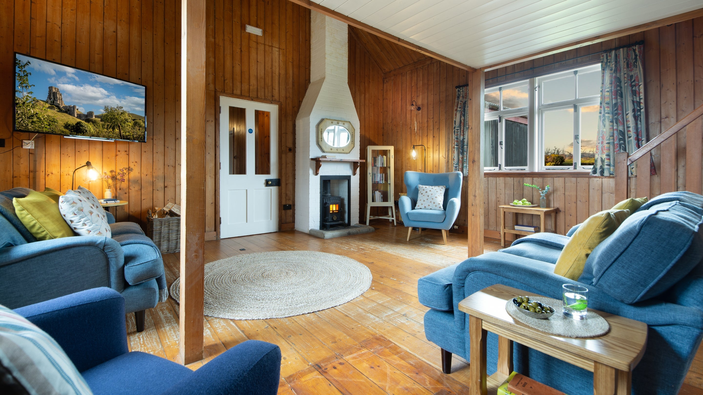 The sitting room at 2 Heathland Cottages, Dorset