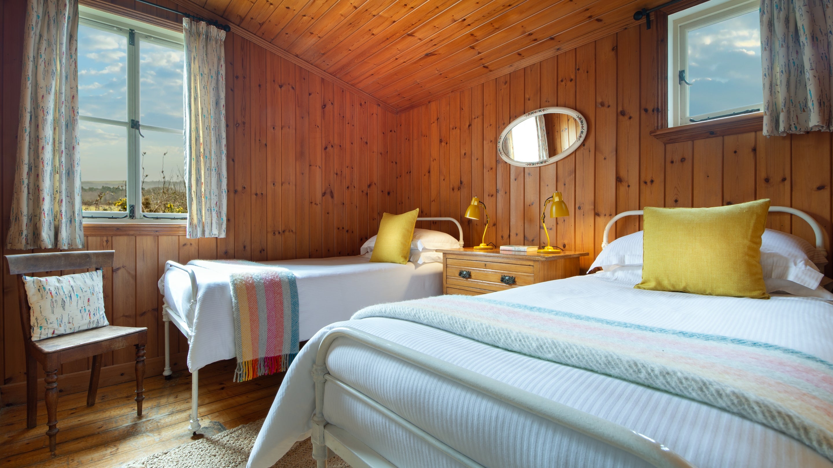 The twin bedroom at 2 Heathland Cottages, Dorset