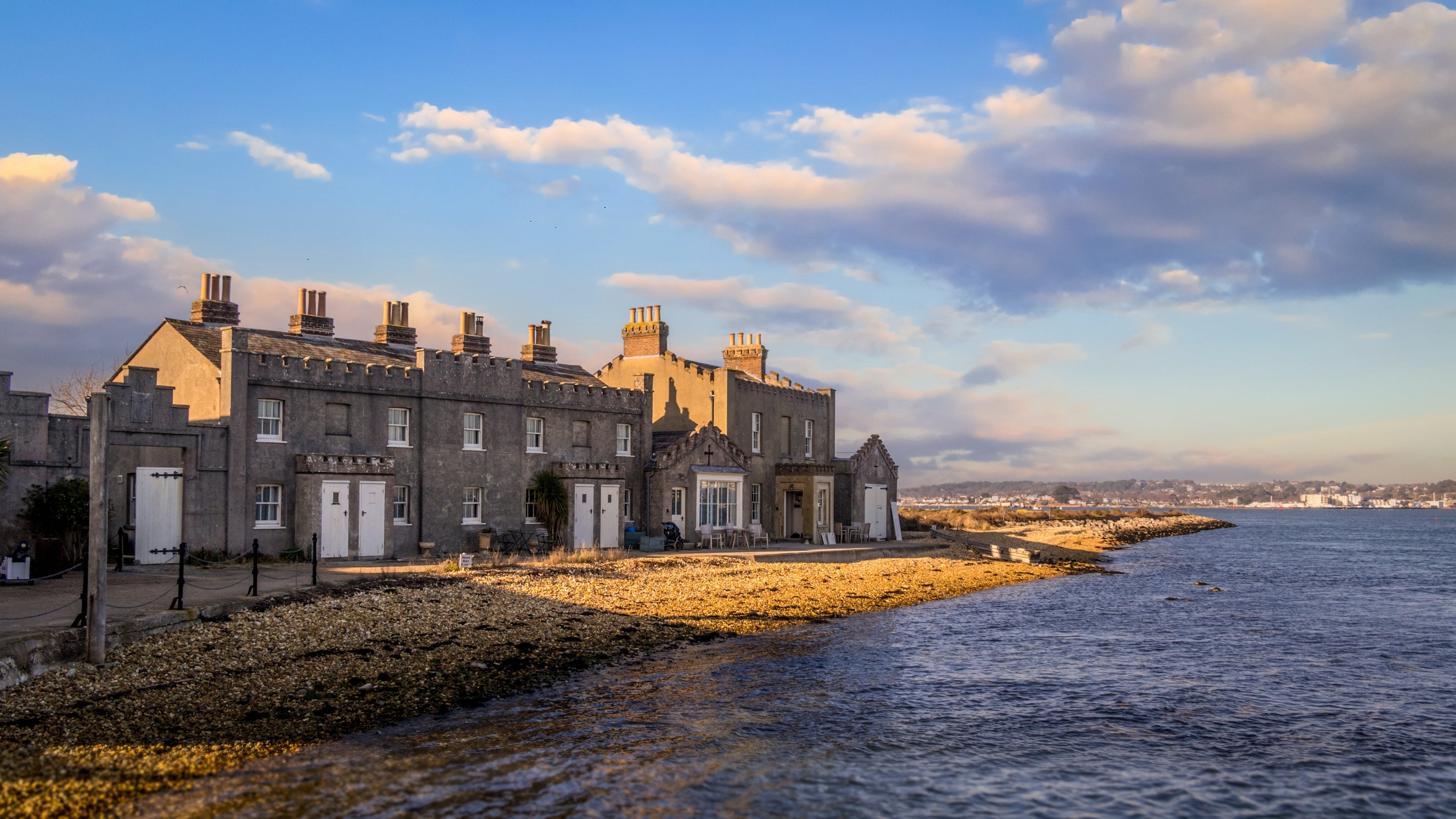 The exterior of Agent's House and Custom House, Dorset