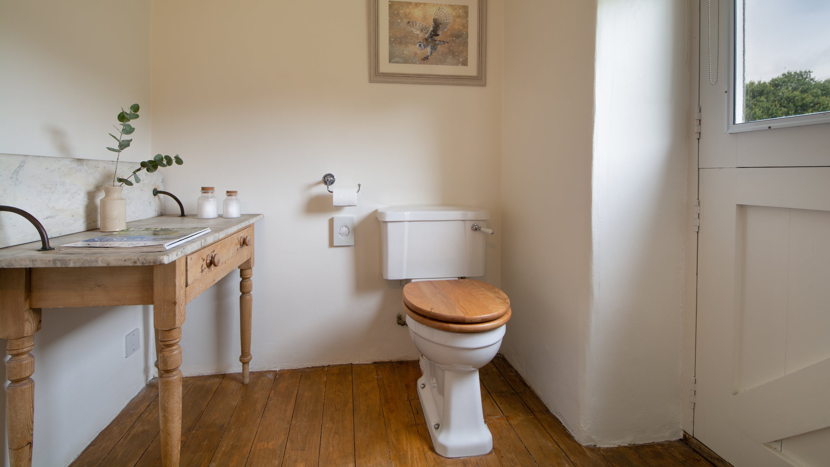 The shower room at The Bakehouse, Dorset